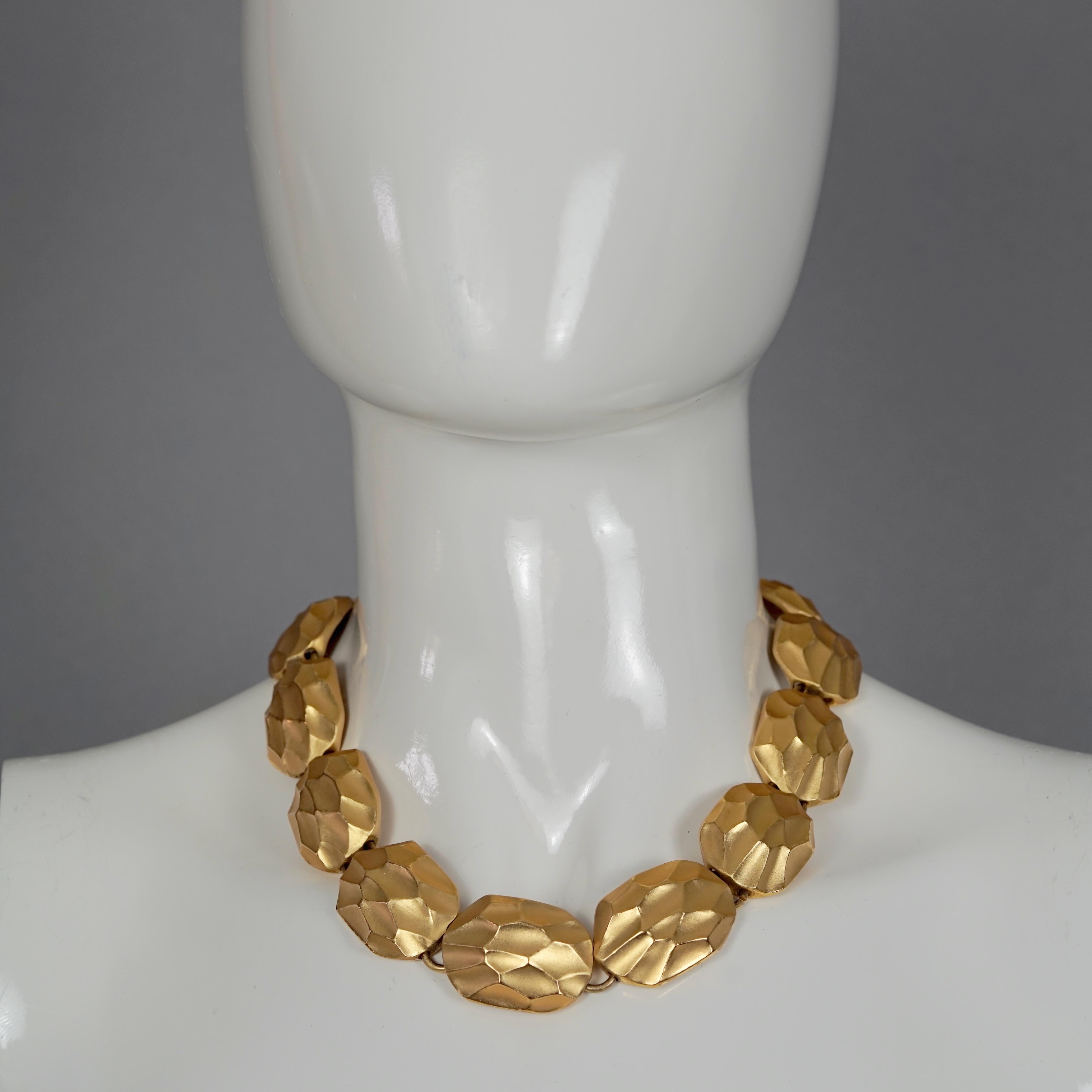 Vintage YVES SAINT LAURENT Ysl Honeycomb Link Necklace In Excellent Condition For Sale In Kingersheim, Alsace