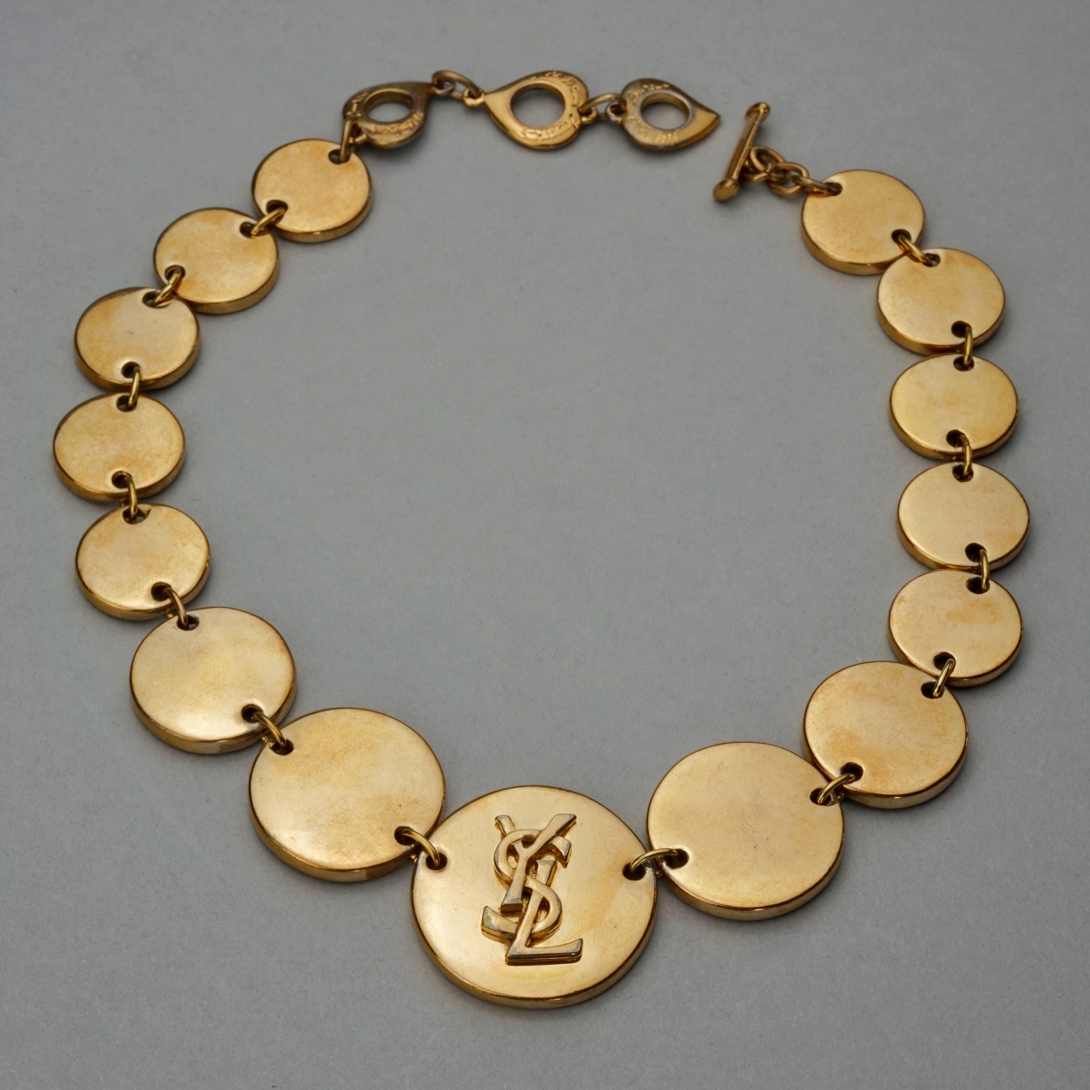Vintage YVES SAINT LAURENT Ysl Logo Medalion Link Necklace In Good Condition In Kingersheim, Alsace