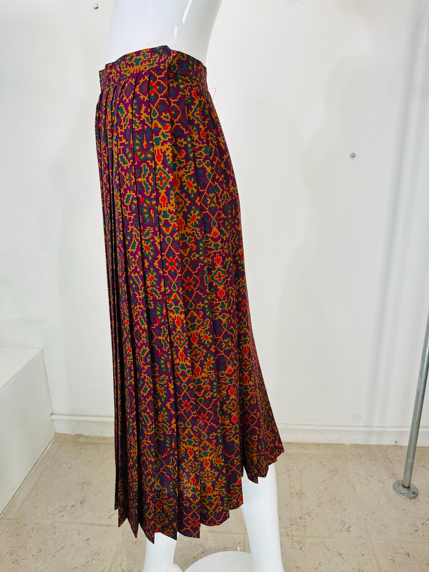Vintage Yves Saint Laurent YSL Moorish print challis knife pleated skirt 1970s For Sale 8