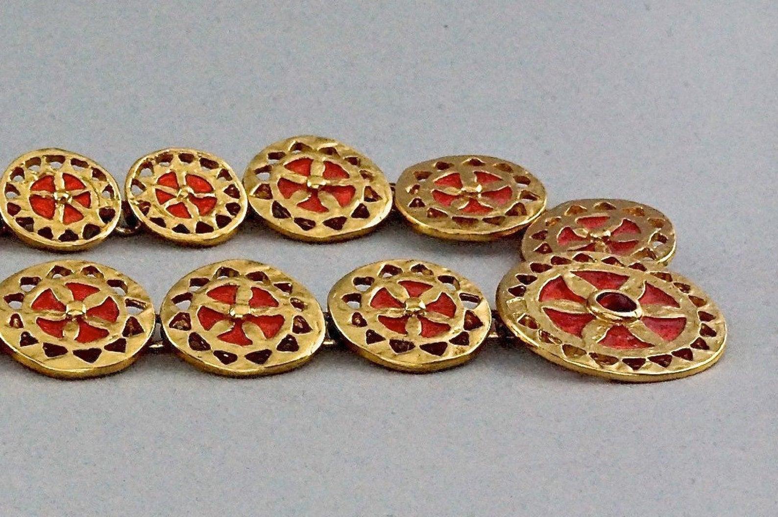 Vintage YVES SAINT LAURENT Ysl Red Enamel Wheel Disc Cabochon Necklace In Excellent Condition For Sale In Kingersheim, Alsace