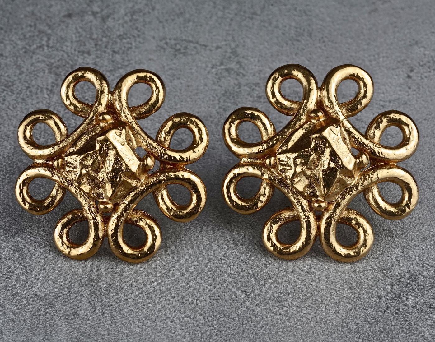Women's Vintage YVES SAINT LAURENT Ysl Swirl Nugget Earrings