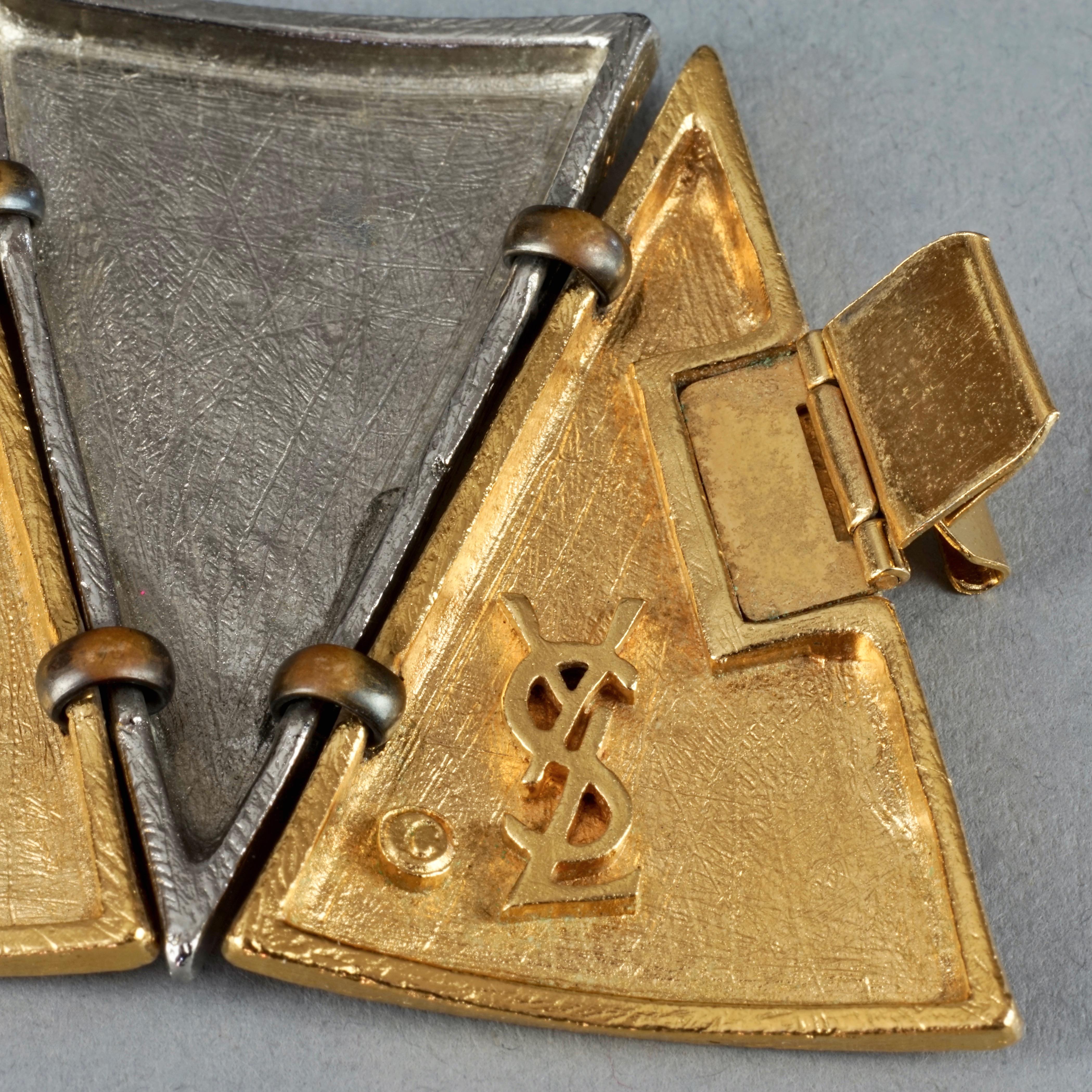 Vintage YVES SAINT LAURENT Ysl Triangle Link Tricolor Cuff Bracelet For Sale 4