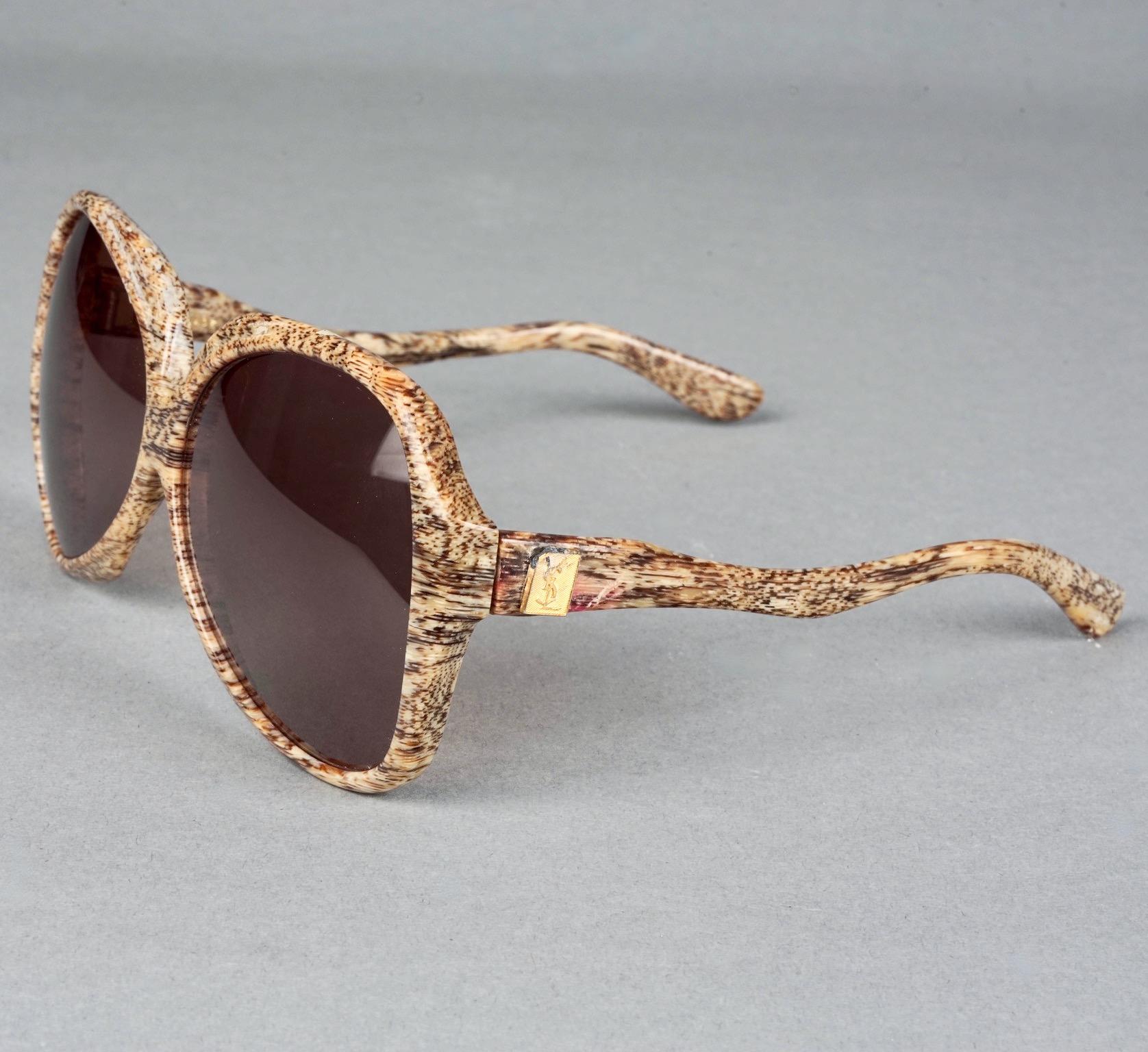 Vintage YVES SAINT LAURENT Ysl Wood Illusion Oversized Sunglasses In Excellent Condition In Kingersheim, Alsace