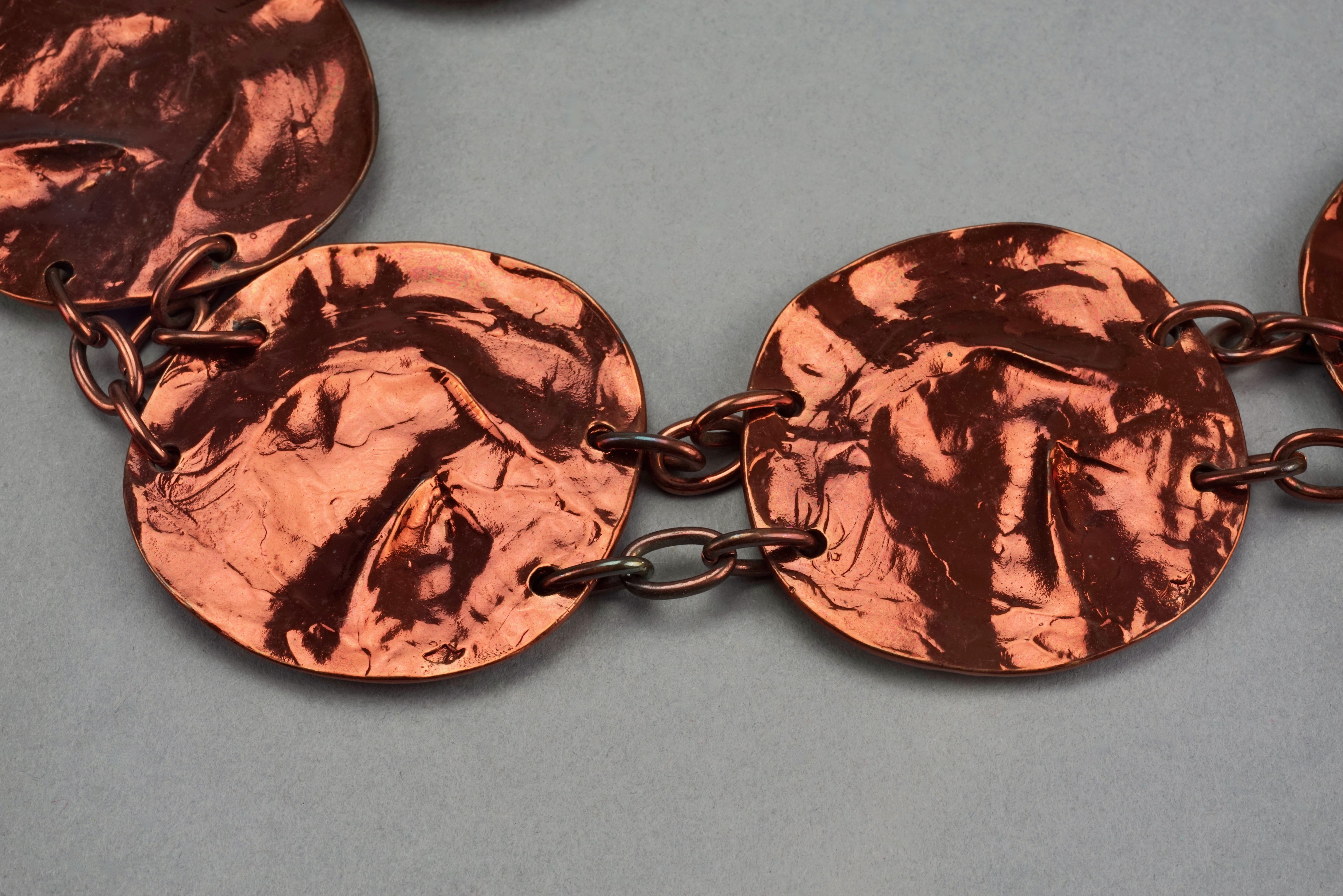 Vintage YVES SAINT LAURENT Ysl Wrinkled Copper Disc Link Belt In Good Condition For Sale In Kingersheim, Alsace