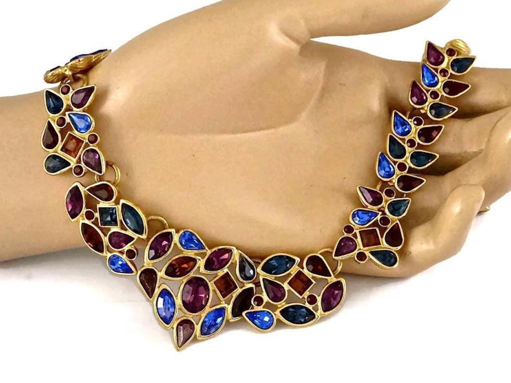 Vintage YVES SAIT LAURENT Ysl by Robert Goossens Heart Multi Colored Rhinestone Choker Necklace

Measurements:
Height: 1.37 inches (3.5 cm)
Wearable Length: 14.76 inches (37.5 cm)

Features:
- 100% Authentic YVES SAINT LAURENT by Robert Goossens.
-