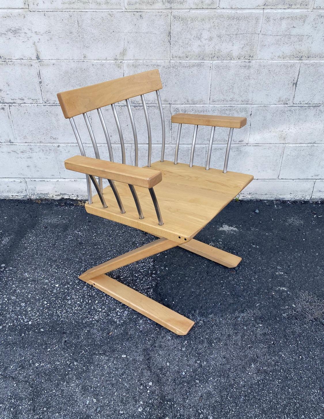 Vintage Z Model Side Chair For Sale 1