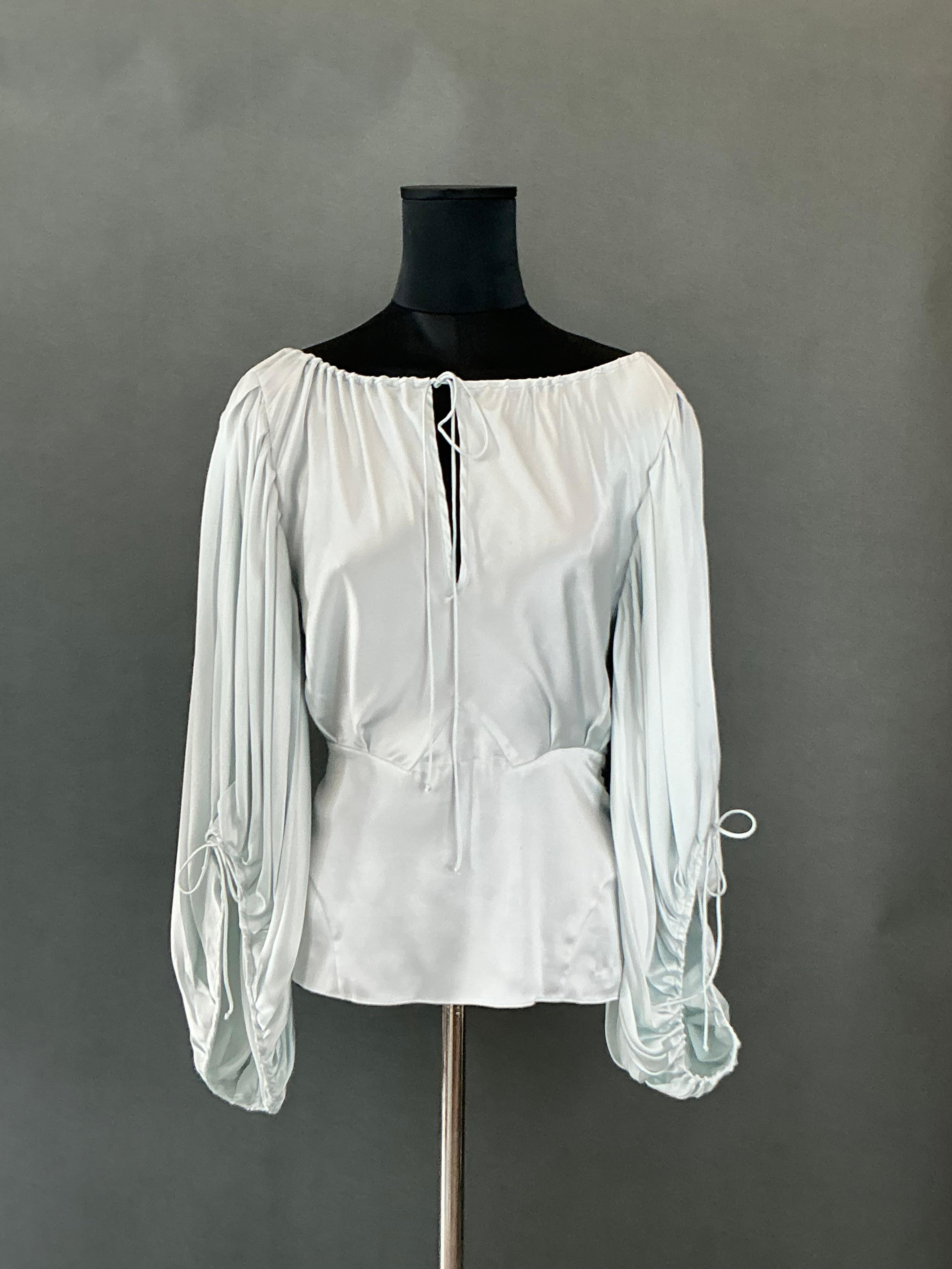 Gris Chemisier paysan vintage Zac Posen en satin de soie en vente