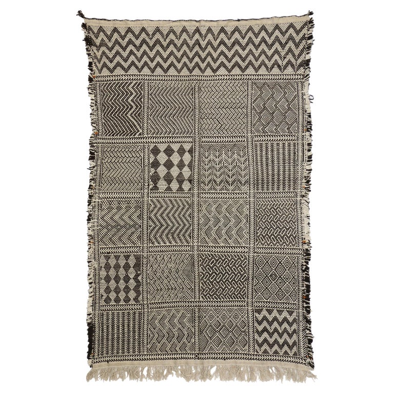 Vintage Zanafi Moroccan Kilim Rug with Zillij Style, Moroccan Tile