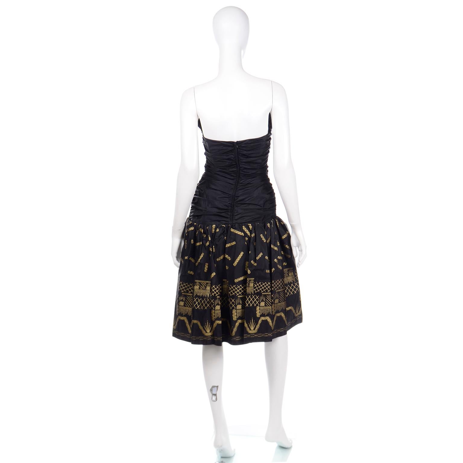 Vintage Zandra Rhodes Black Strapless 1980s Evening Dress w Gold Stencil Design In Excellent Condition In Portland, OR