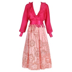 Camicetta fucsia e gonna stampata vintage di Zandra Rhodes