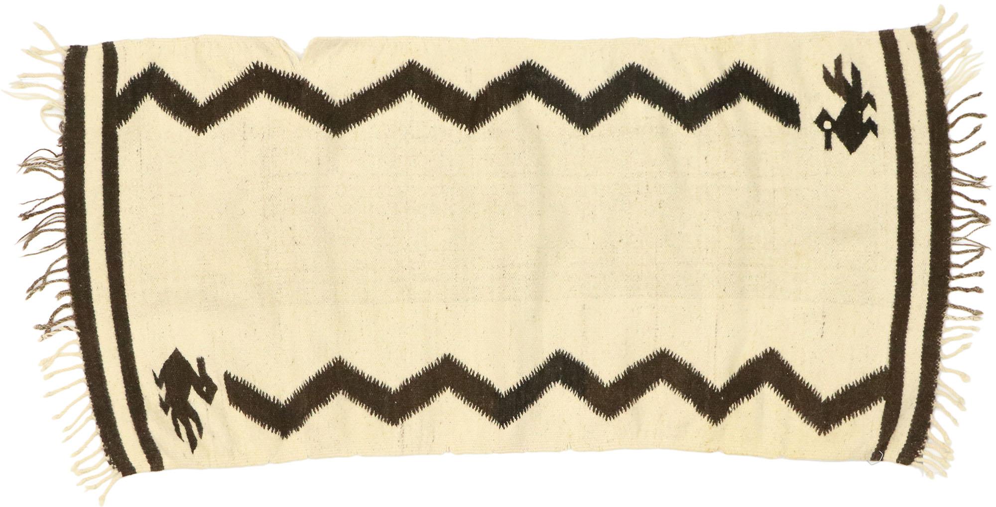 20th Century Vintage Zapotec Carpet, Contemporary Santa Fe Meets Organic Modern For Sale