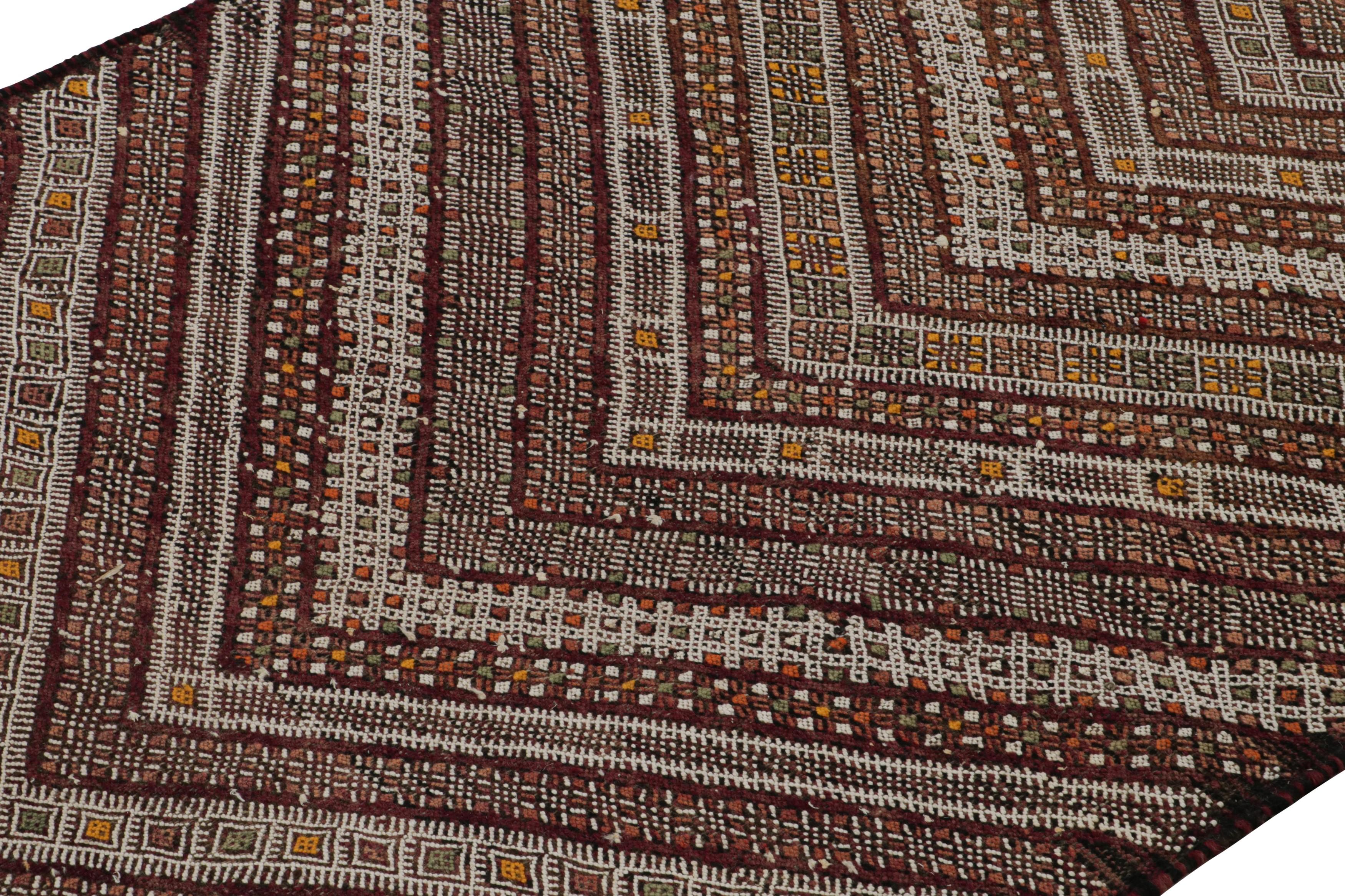Hand-Woven Vintage Zayane Moroccan Kilim and extra-long Runner Rug, from Rug & Kilim For Sale