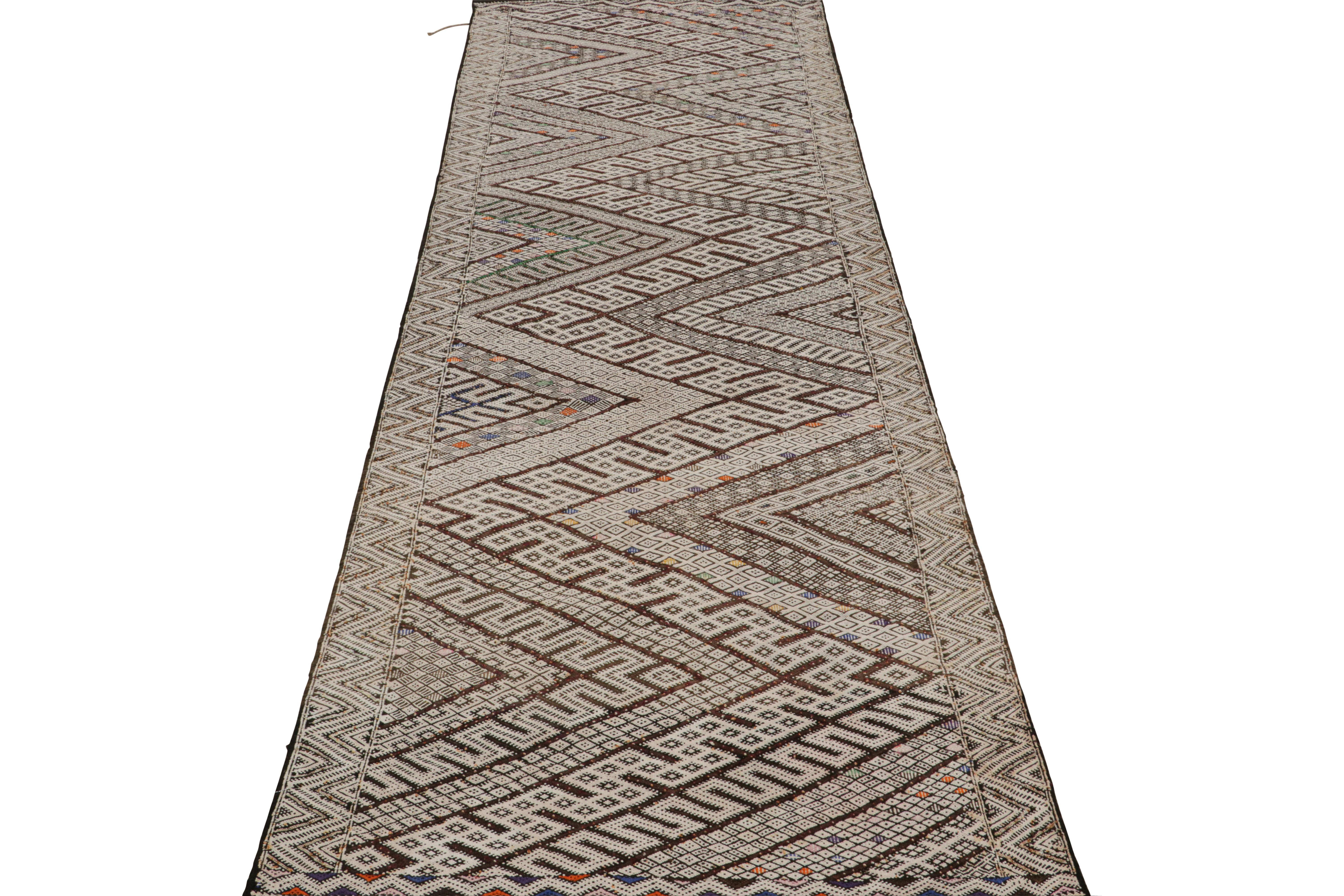 Marocain Tapis Kilim et tapis de couloir marocain Zayane, de style berbère, de Rug & Kilim en vente