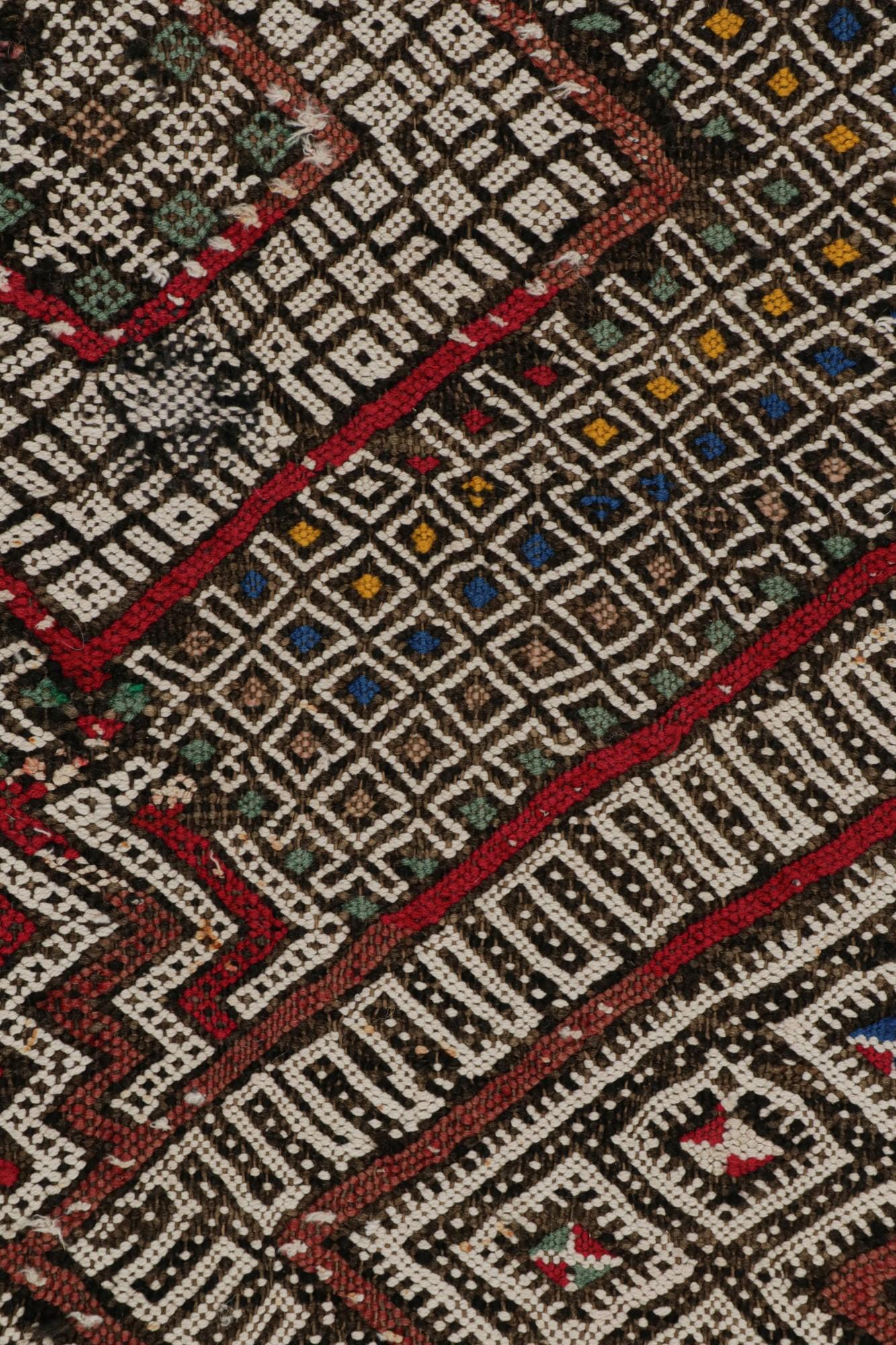 Tapis Kilim marocain Zayane, avec motifs géométriques, de Rug & Kilim  Neuf - En vente à Long Island City, NY