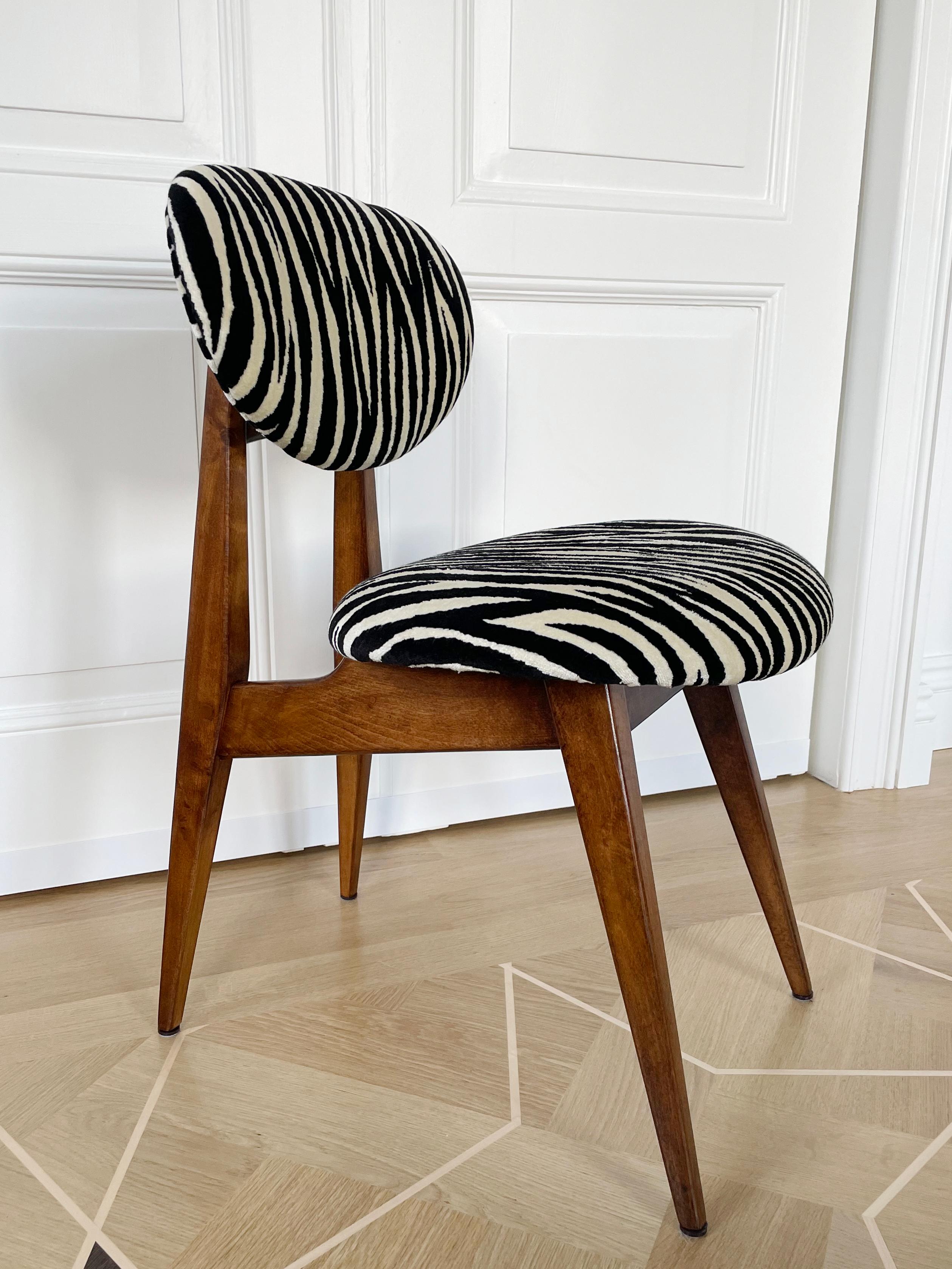 Polish Mid century, vintage Zebra Chair, Type 200/128, by J. Kedziorek, Europe, 1960s For Sale