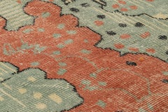 Vintage Zeki Müren Art Deco Rug in Pink with Abstract Patterns from Rug & Kilim