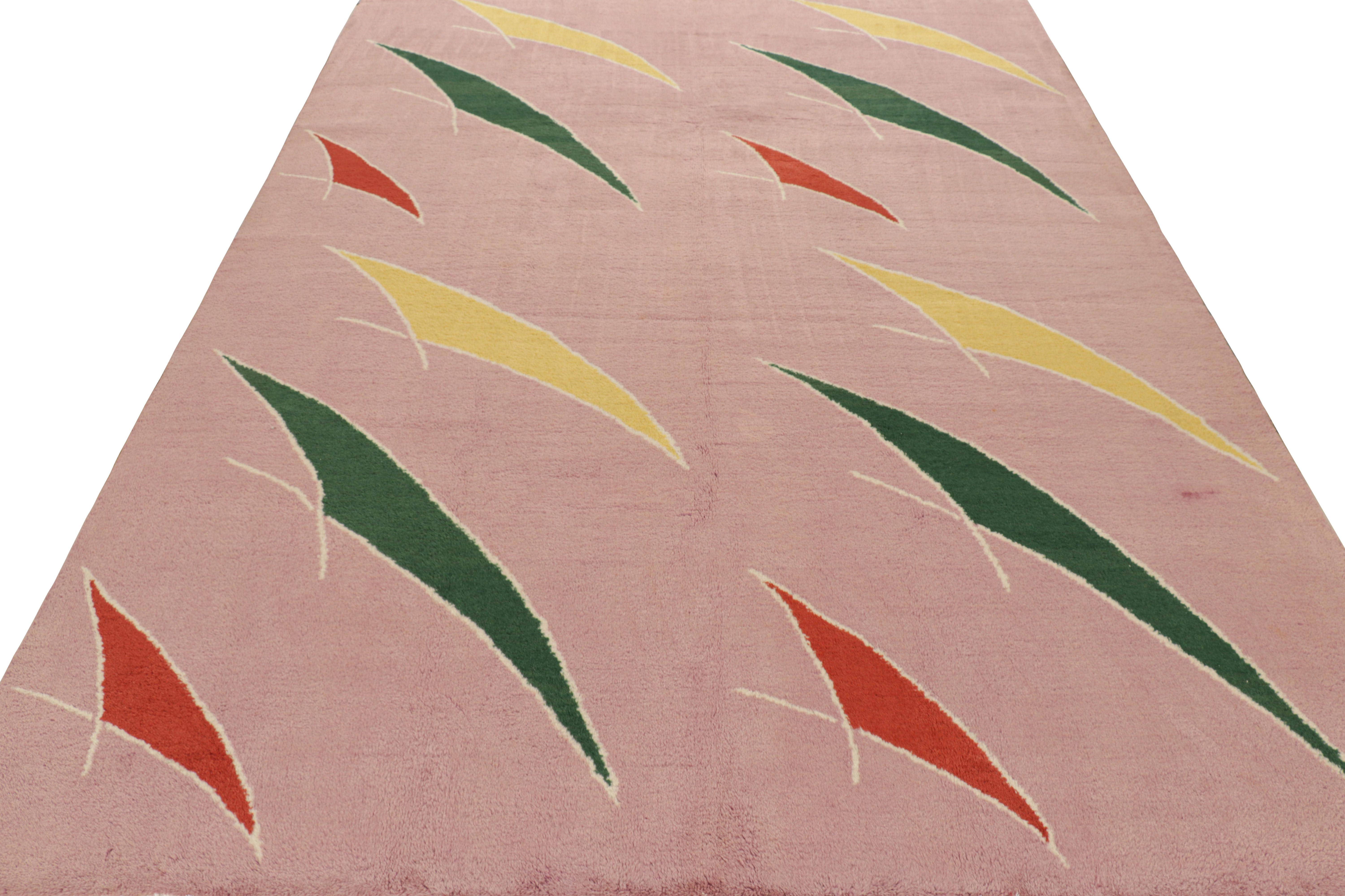 Vintage Zeki Müren Art Deco Teppich in Rosa mit geometrischen Mustern von Rug & Kilim (Handgeknüpft) im Angebot