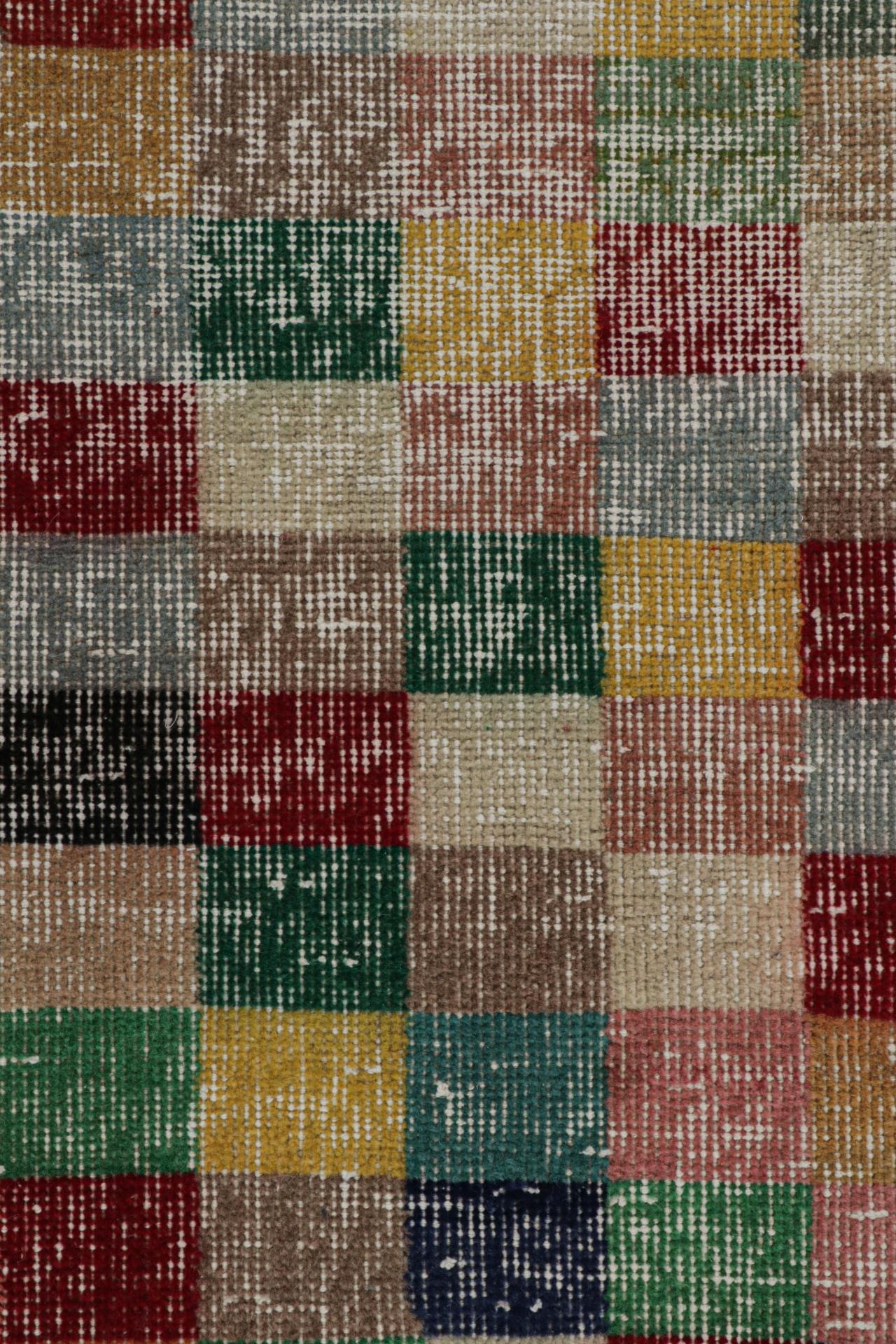 Alfombra vintage Zeki Müren Art Decó con motivos geométricos, de Rug & Kilim mediados del siglo XX en venta
