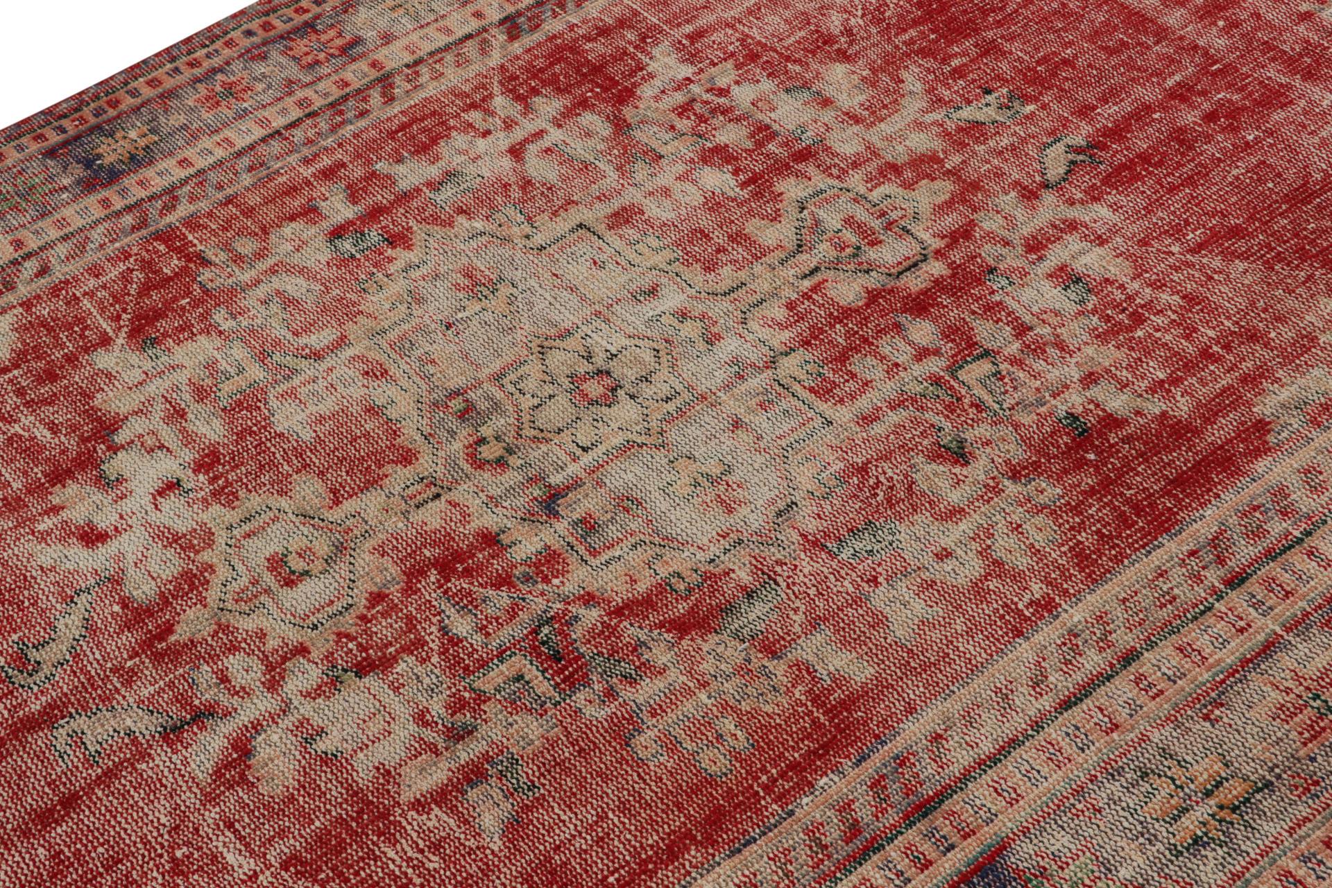 Turkish Vintage Zeki Müren Persian Style Rug with Central Medallion, from Rug & Kilim For Sale