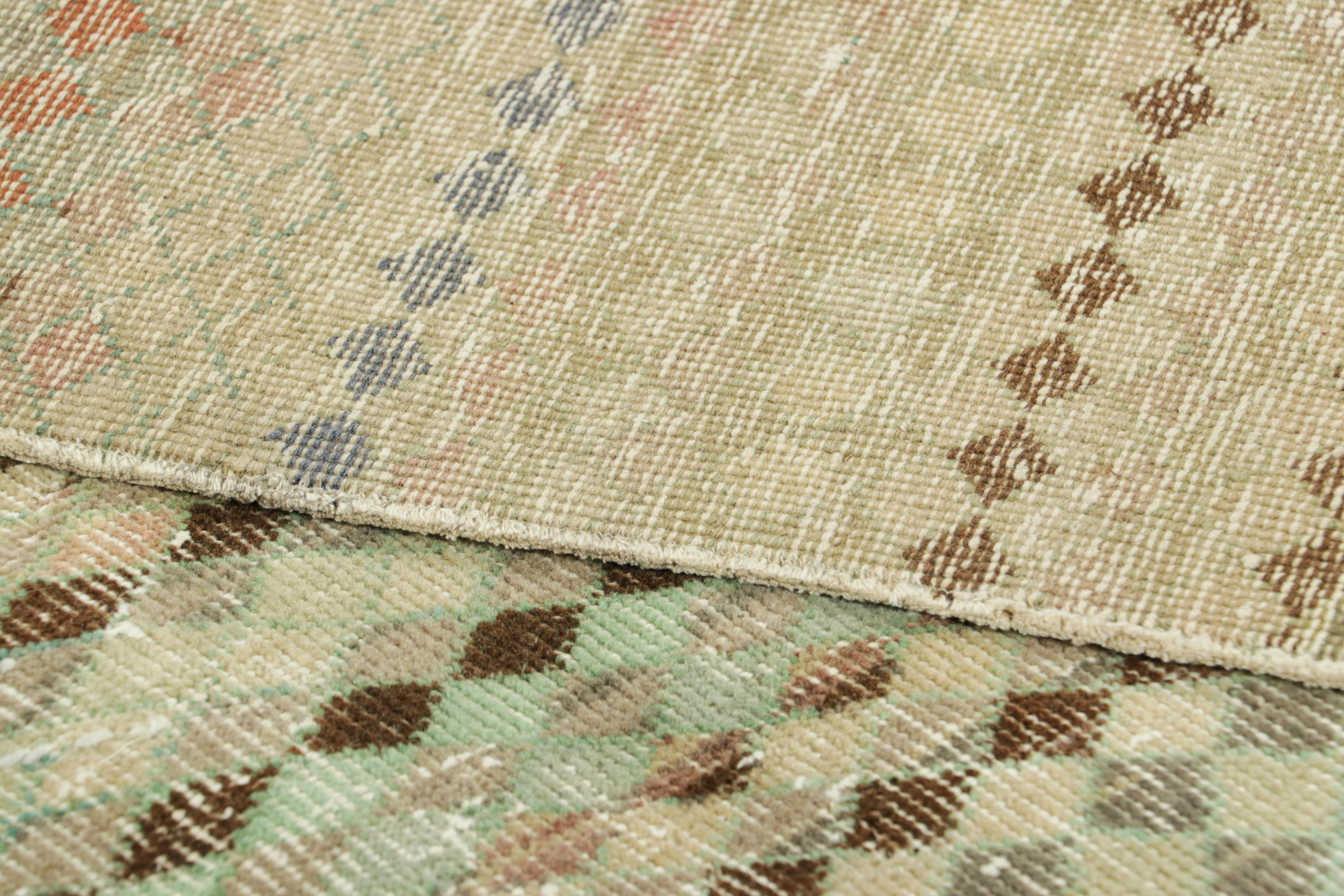 Vintage Zeki Müren Teppich in Beige-Braun mit geometrischem Muster  Rug & Kilim (Wolle) im Angebot