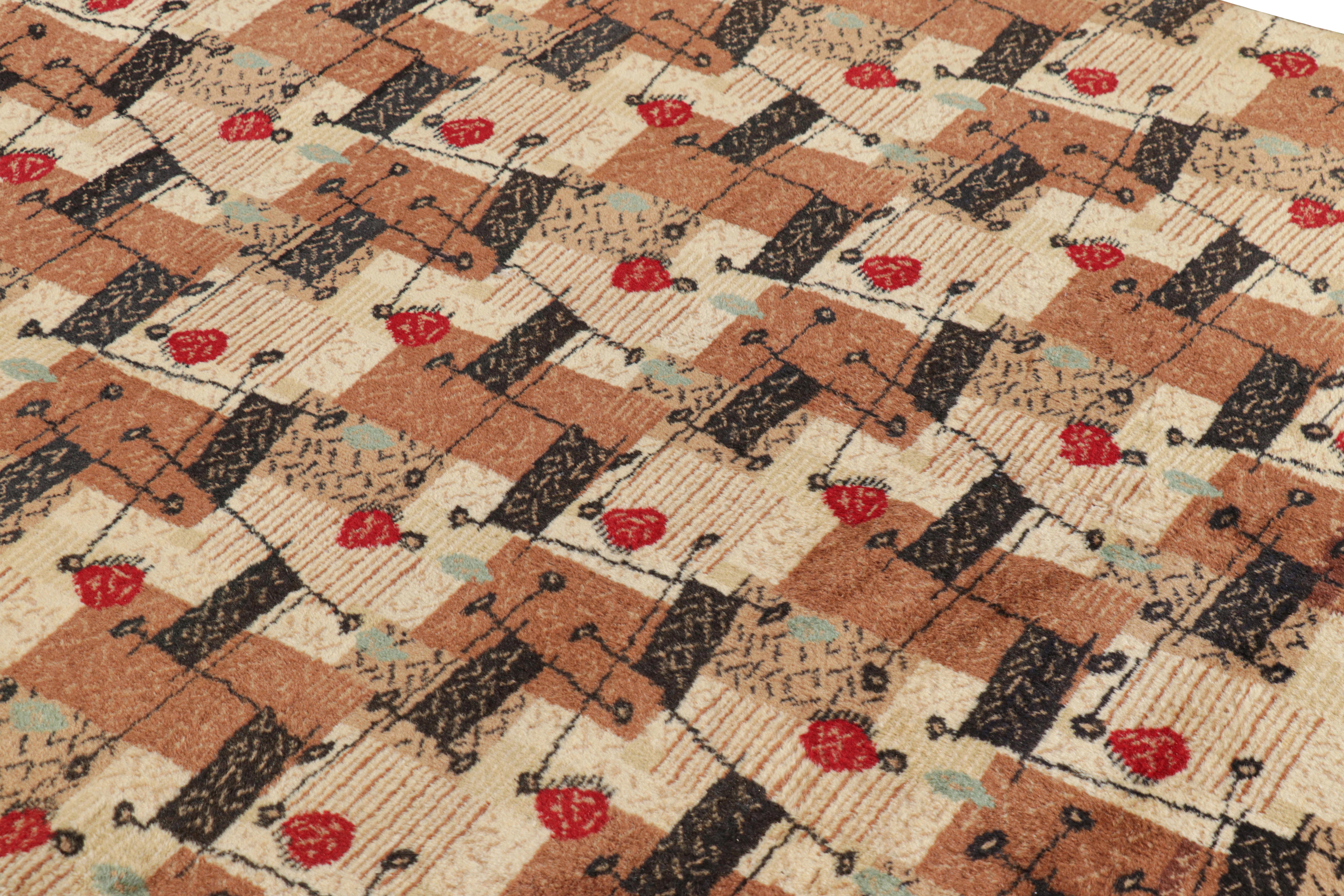Dieser handgeknüpfte Wollteppich im Format 5x8 aus der Türkei (ca. 1960-1970) ist ein ganz besonderes Stück mit einem leichten und erfrischenden klassischen Design aus der Mitte des Jahrhunderts, von dem wir glauben, dass es von dem