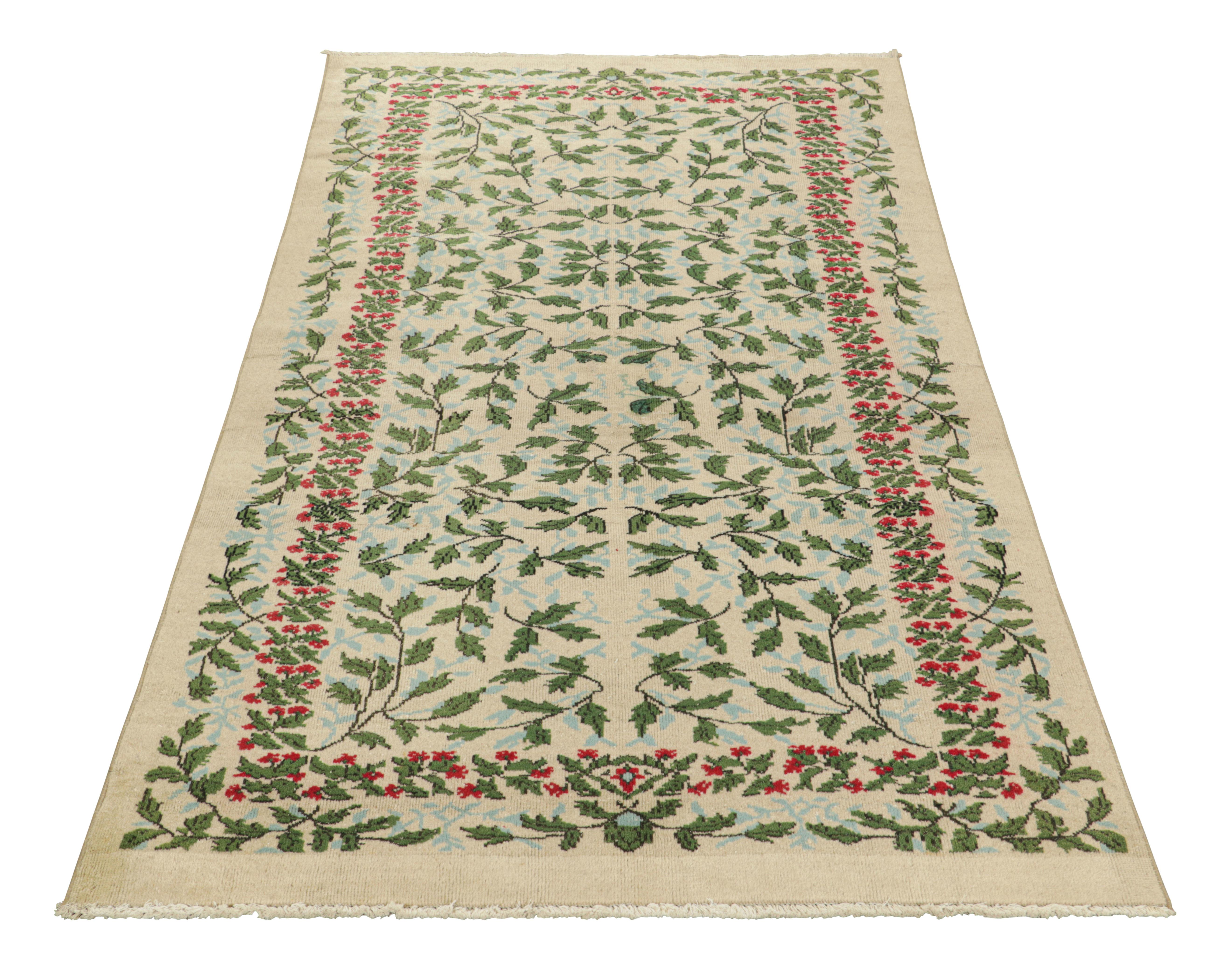 Vintage Zeki Múren Rug in Beige, with Green & Blue Florals, from Rug & Kilim In Good Condition For Sale In Long Island City, NY