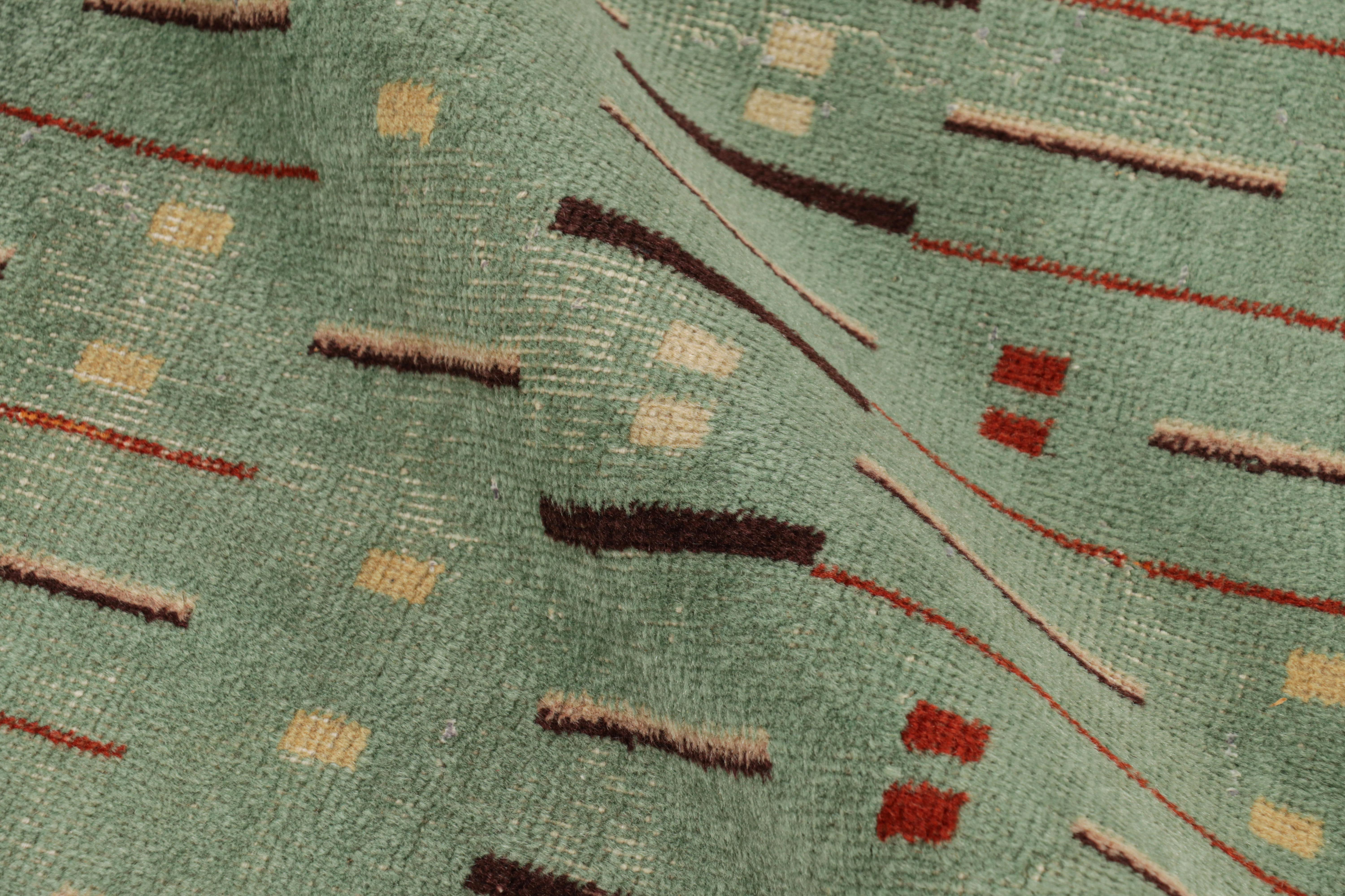 Vintage Zeki Müren Teppich in Celadon mit geometrischen Mustern, von Rug & Kilim (Wolle) im Angebot