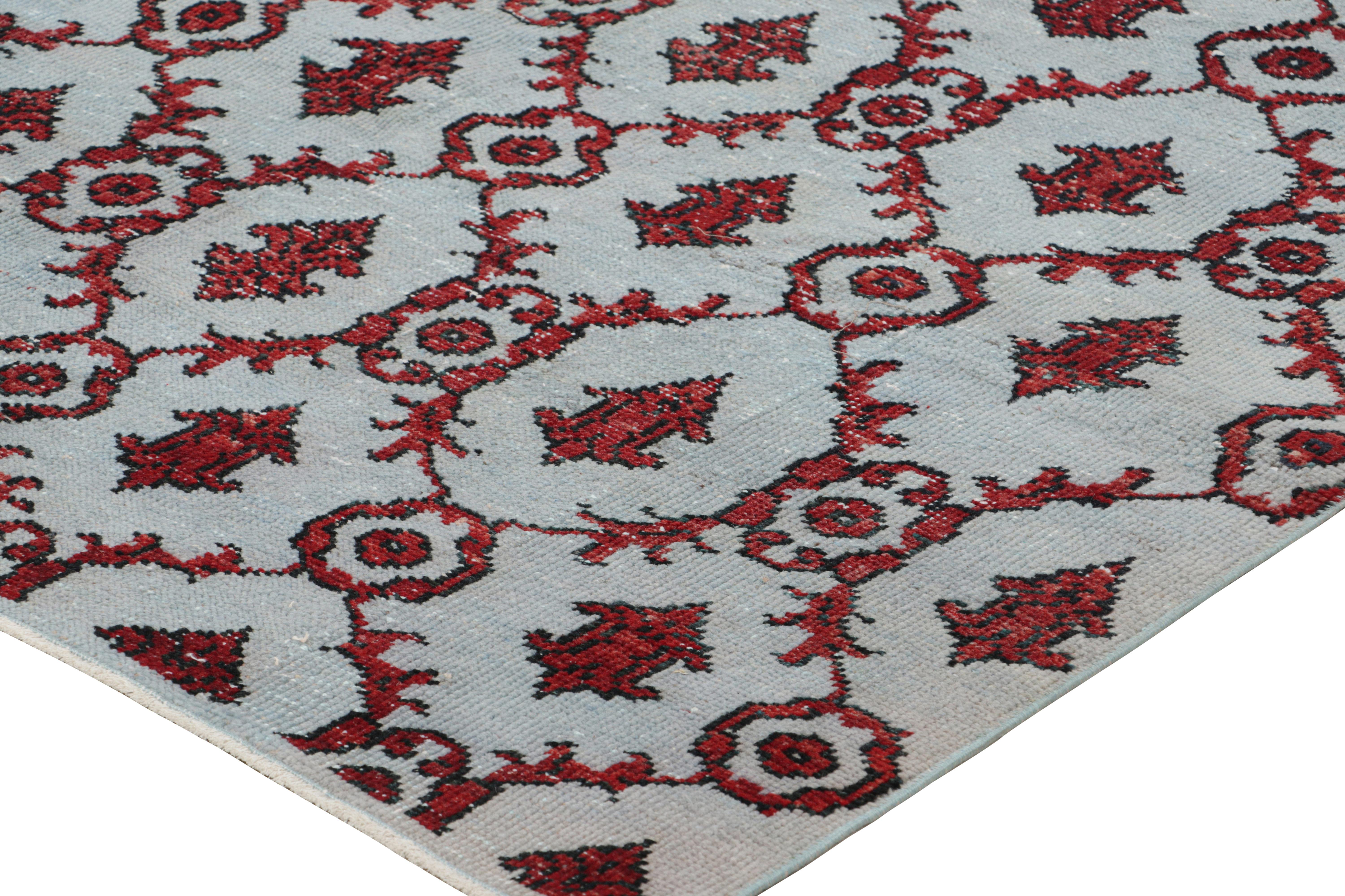 Mid-20th Century Vintage Zeki Müren Rug in Blue with Burgundy Floral Trellis  Rug & Kilim For Sale
