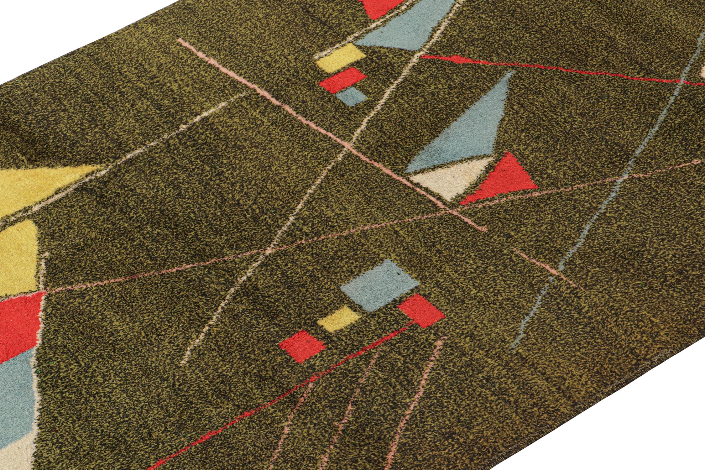 Vintage Zeki Müren Teppich in Chartreuse mit geometrischen Mustern von Rug & Kilim (Türkisch) im Angebot
