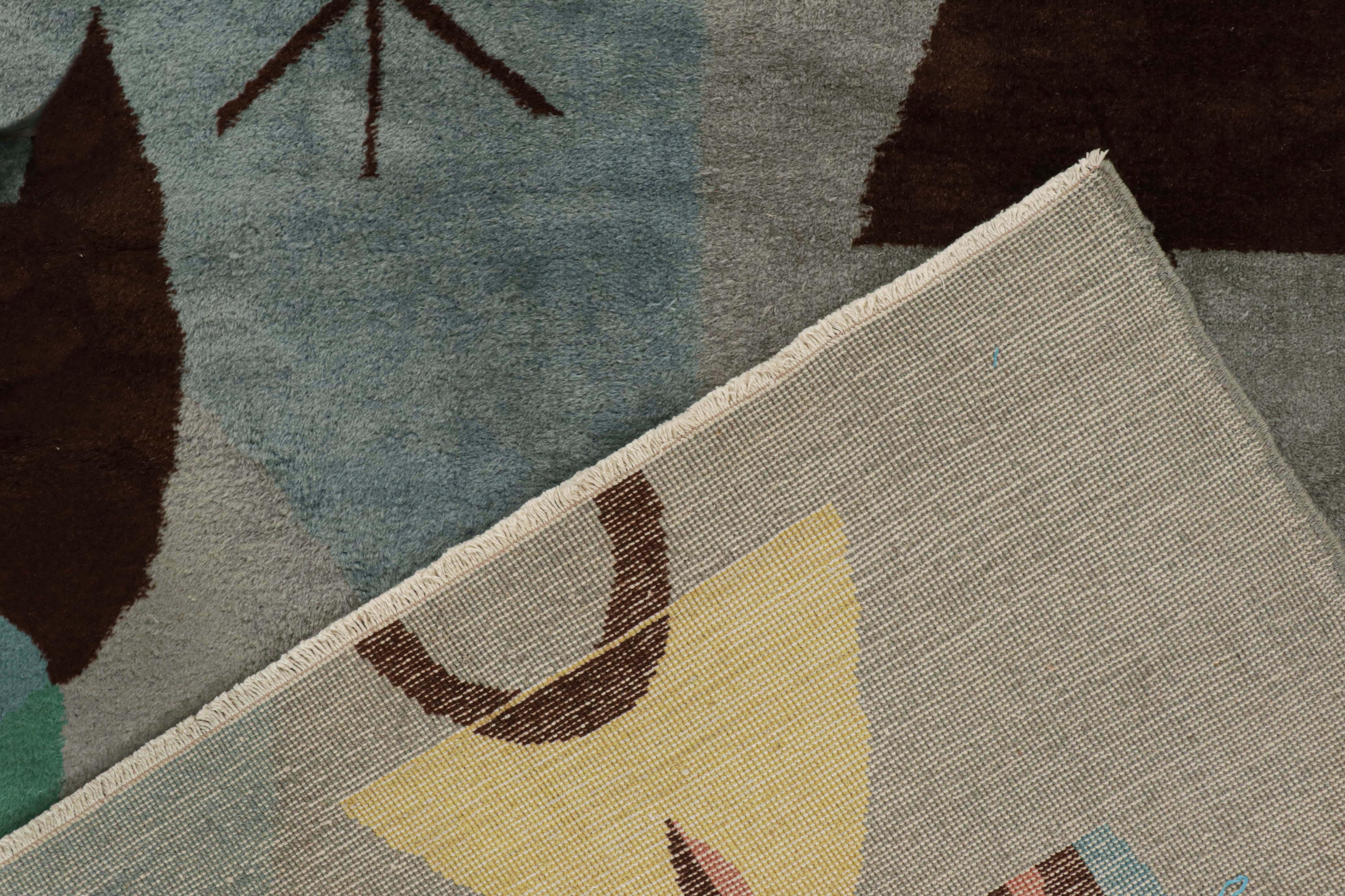 Milieu du XXe siècle Tapis vintage Zeki Müren en gris avec motifs géométriques abstraits from Rug & Kilim en vente