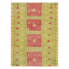 Vintage Zeki Müren Teppich in Grün, Rot und Gold Geometrische Muster von Rug & Kilim