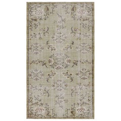 Tappeto vintage Zeki Muren in verde con motivi floreali di Rug & Kilim