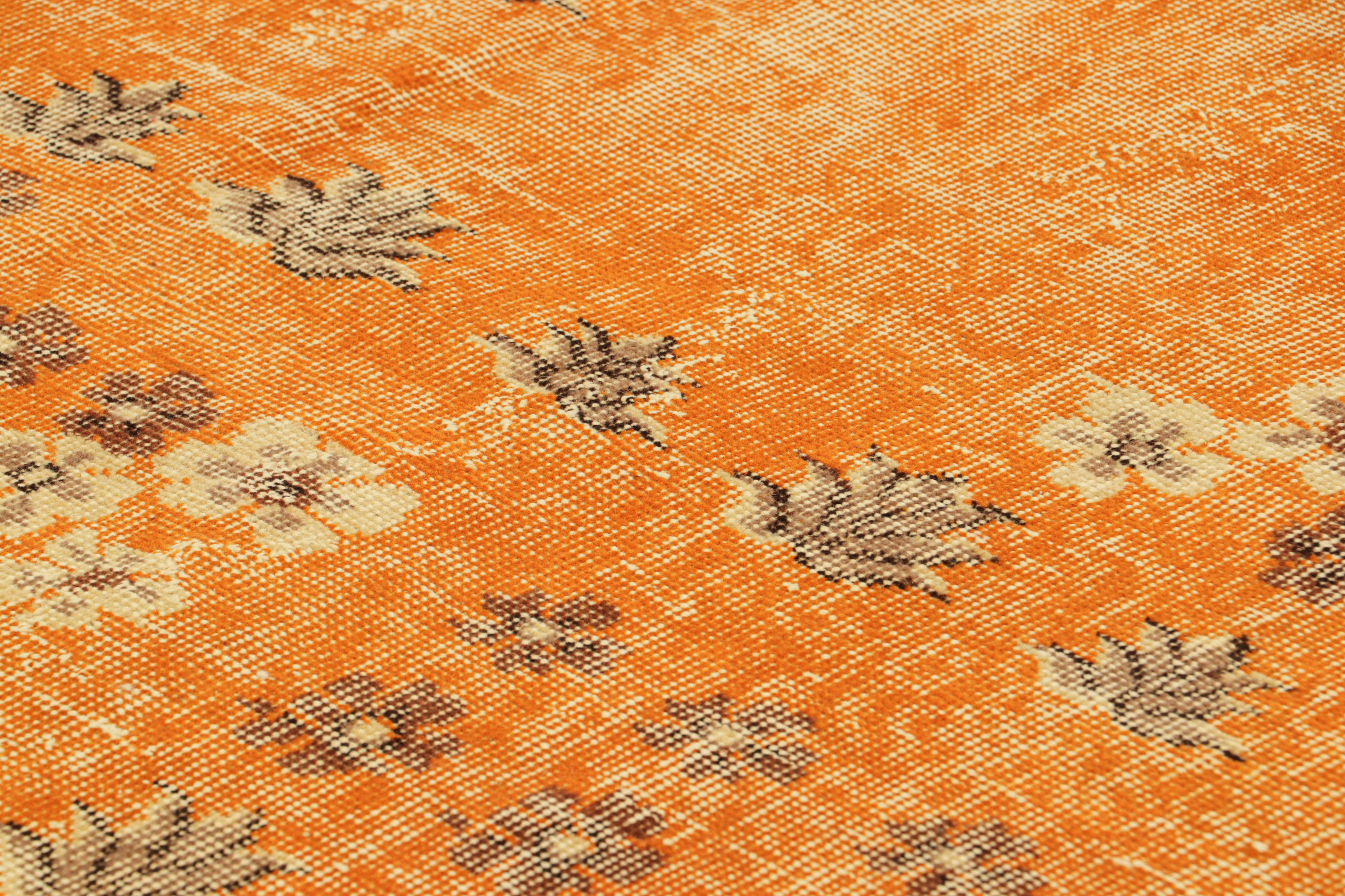 Hand-knotted in wool and originating from Turkey circa 1960 – 1970, this 6x9 vintage Zeki Müren rug is a unique addition to the Rug & Kilim Collection for its floral patterns across the field. 

On the Design: 

Admirers of the craft will appreciate