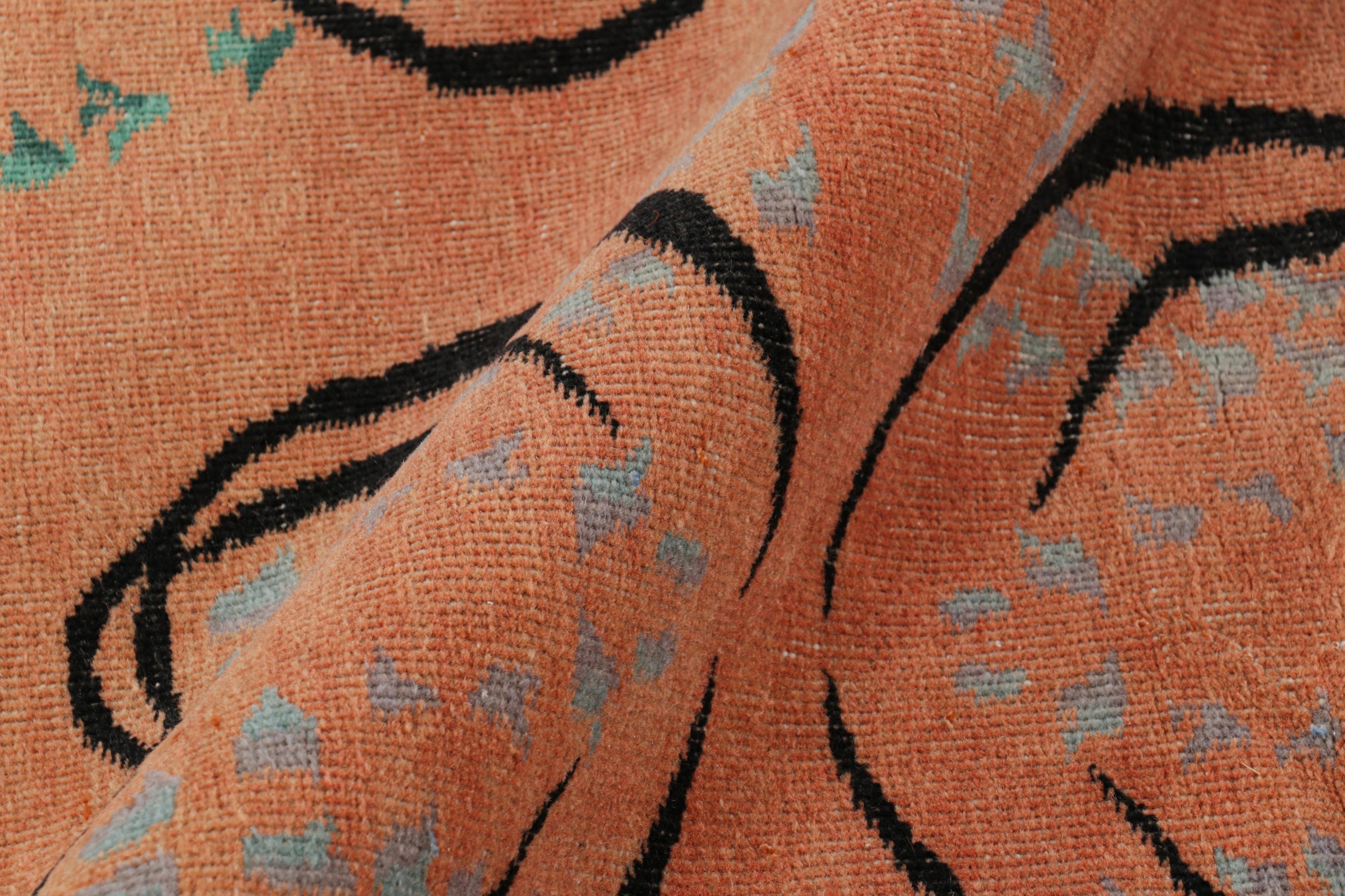 Vintage Zeki Müren Teppich in Pfirsich mit bunten geometrischen Mustern von Rug & Kili (Wolle) im Angebot