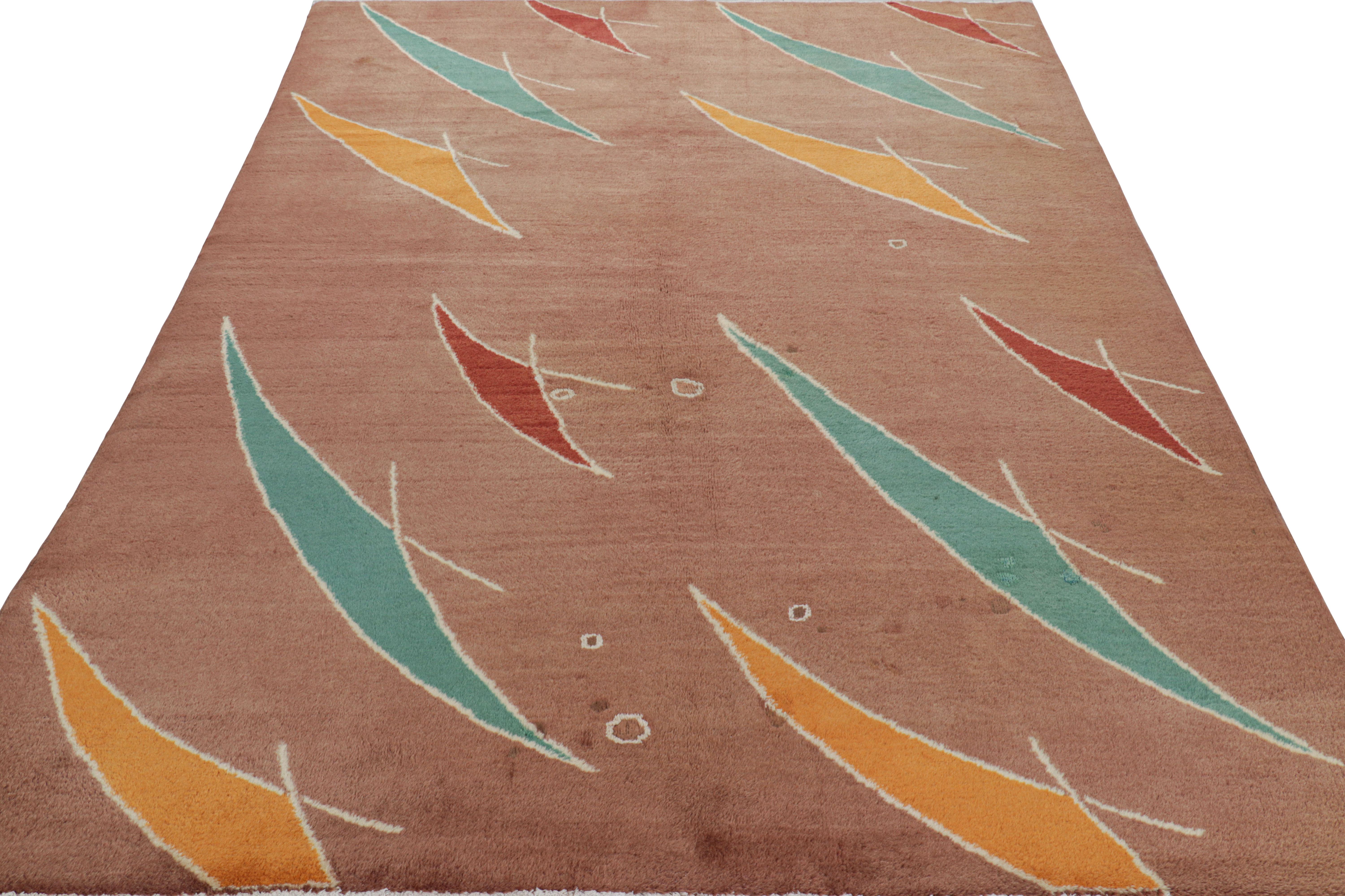 Vintage Zeki Müren Teppich in Rosa mit mehrfarbigen geometrischen Mustern  Rug & Kilim (Handgeknüpft) im Angebot