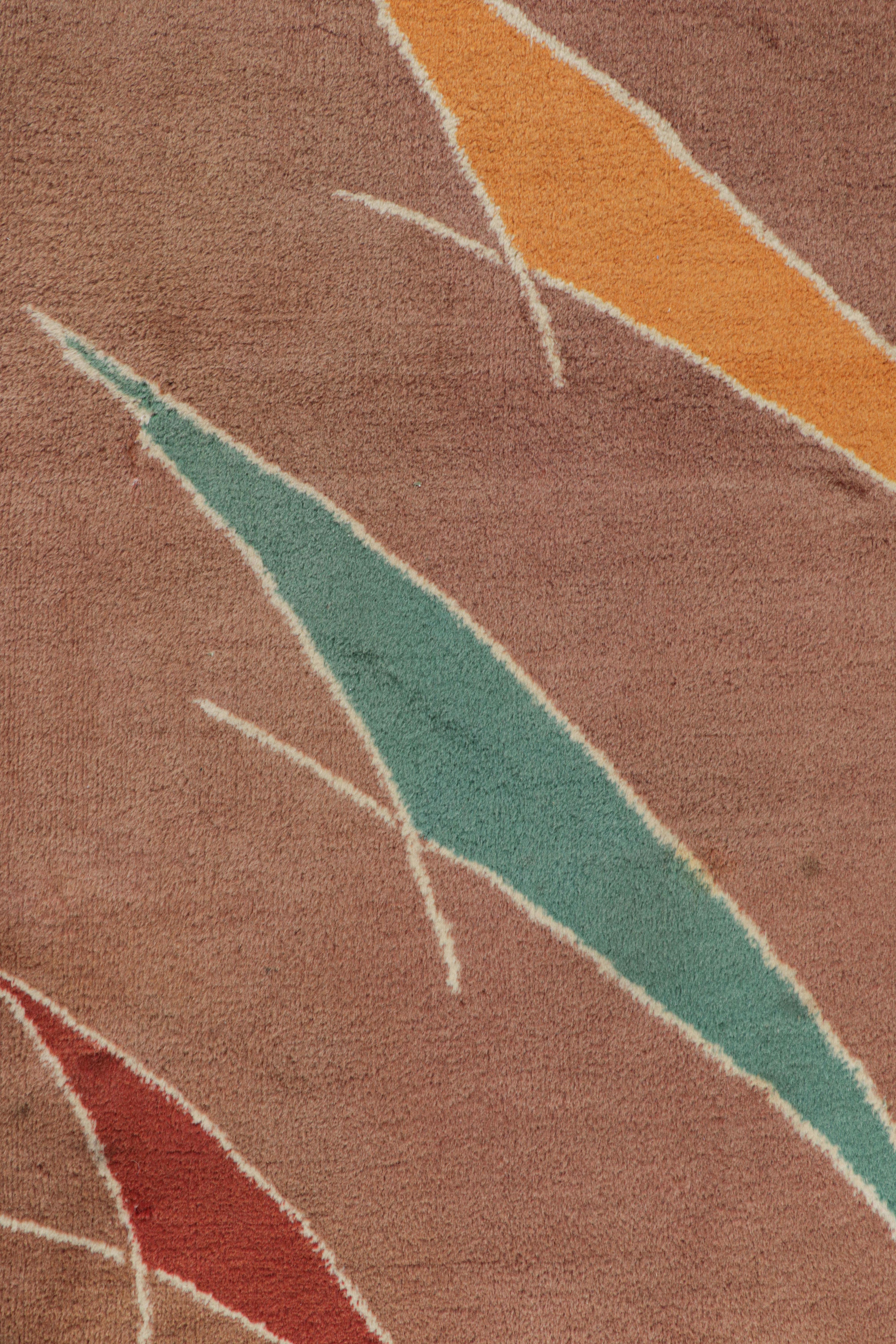 Vintage Zeki Müren Teppich in Rosa mit mehrfarbigen geometrischen Mustern  Rug & Kilim (Wolle) im Angebot
