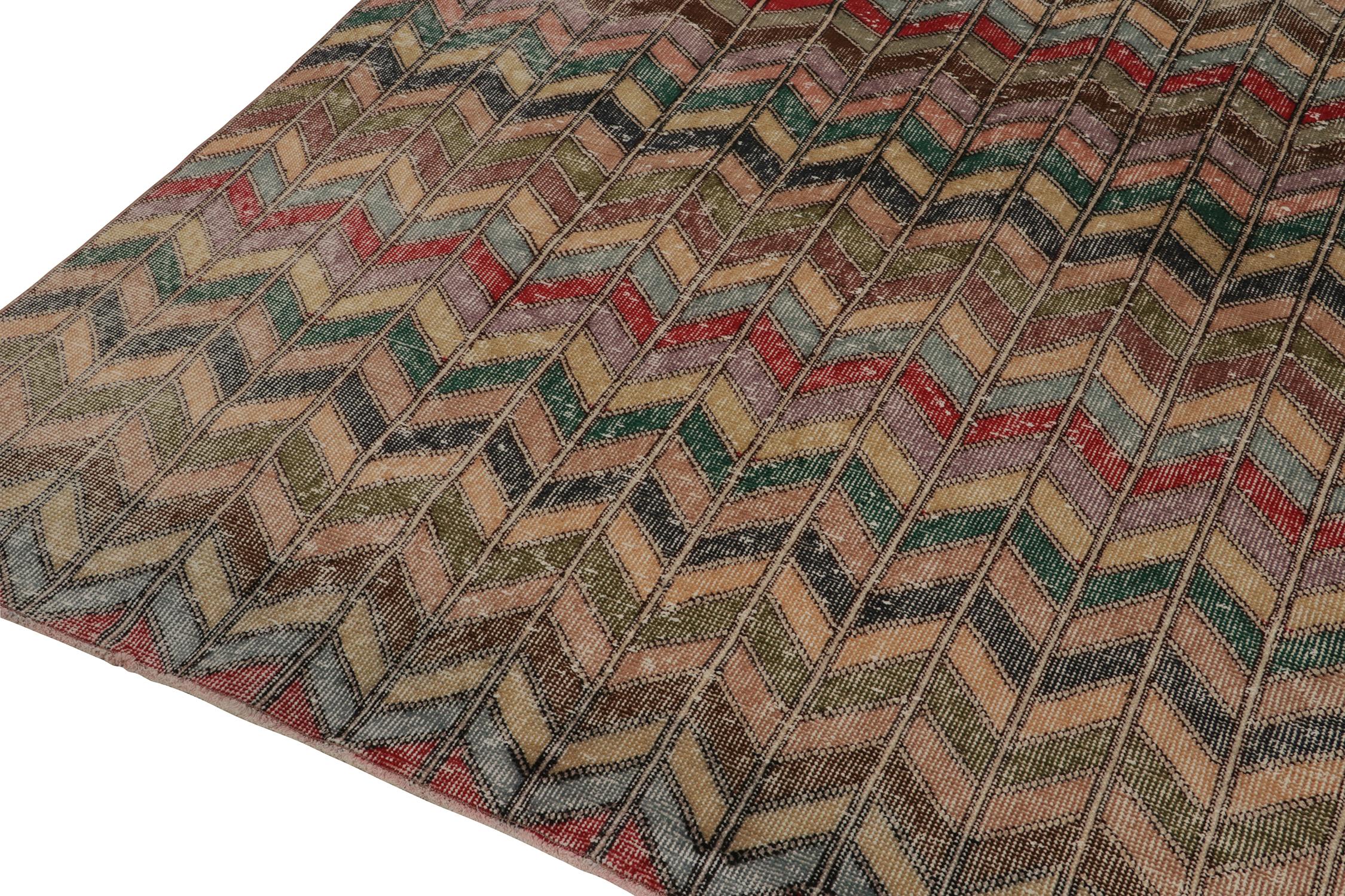 Vintage Zeki Muren Rug in Polychromatic Chevron Patterns, by Rug & Kilim In Good Condition For Sale In Long Island City, NY