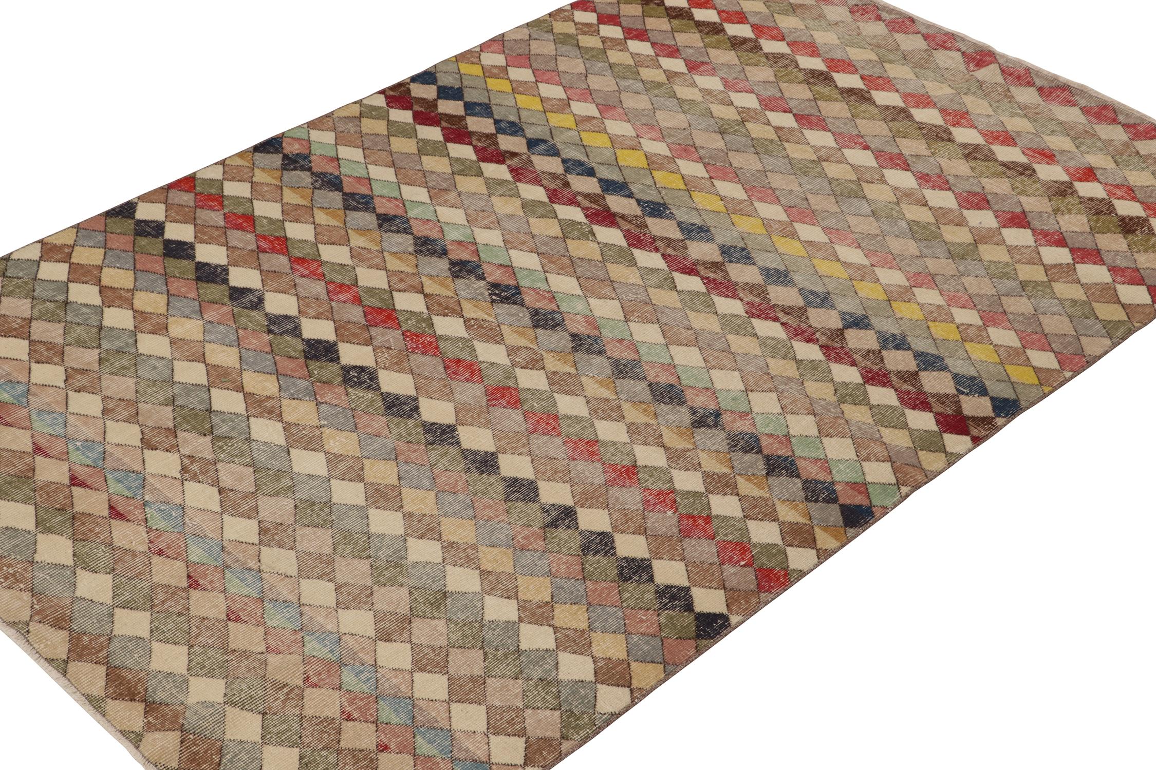 This vintage 5x8 rug is a new addition to Rug & Kilim’s commemorative Mid-Century Pasha Collection. This line is a commemoration of rare curations we believe to hail from mid-century Turkish designer Zeki Müren. 

Further on the design:

This