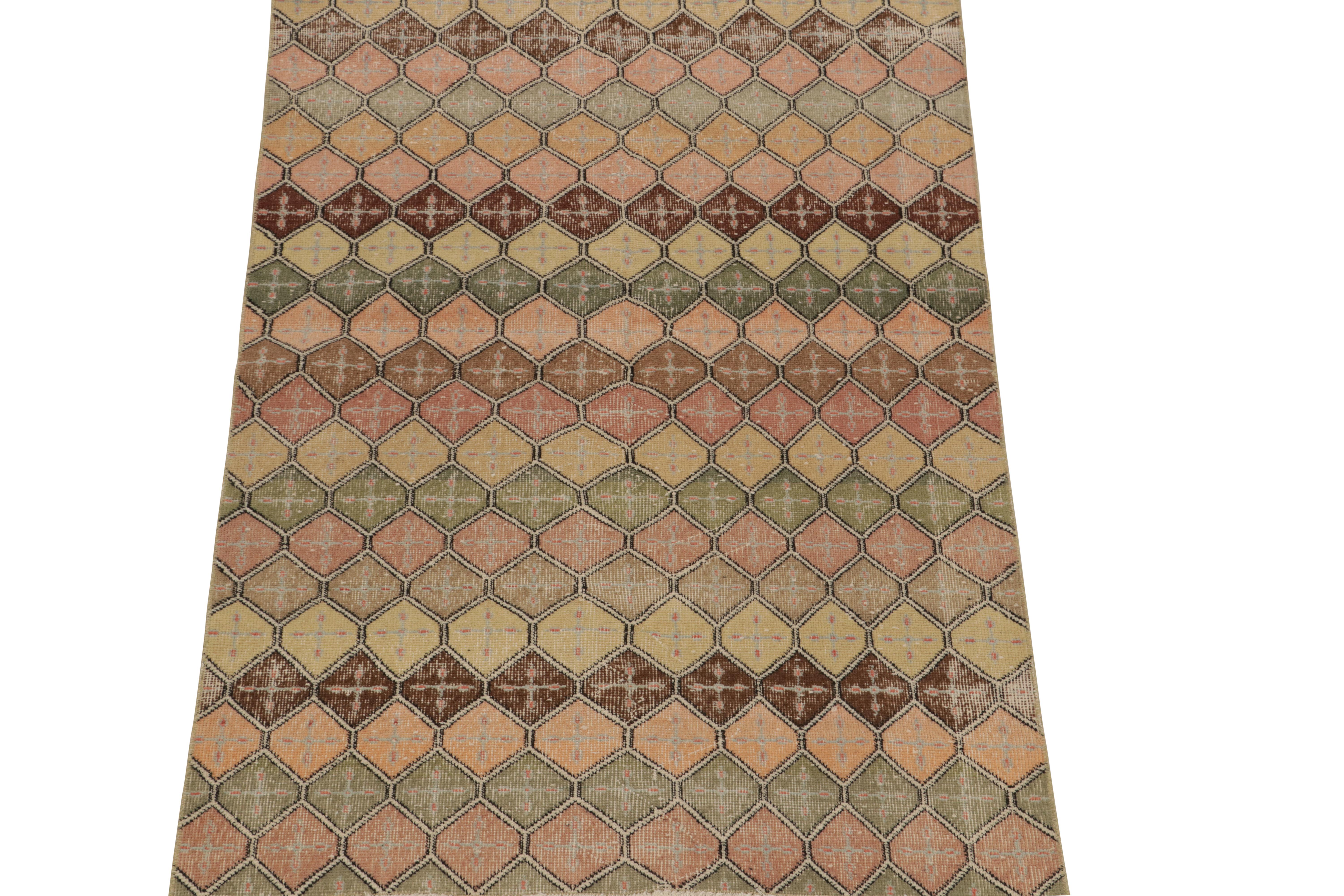 This vintage 6x8 rug is a new addition to Rug & Kilim’s commemorative Mid-Century Pasha Collection. This line is a commemoration of rare curations we believe to hail from mid-century Turkish designer Zeki Müren.

Further on the Design:

This