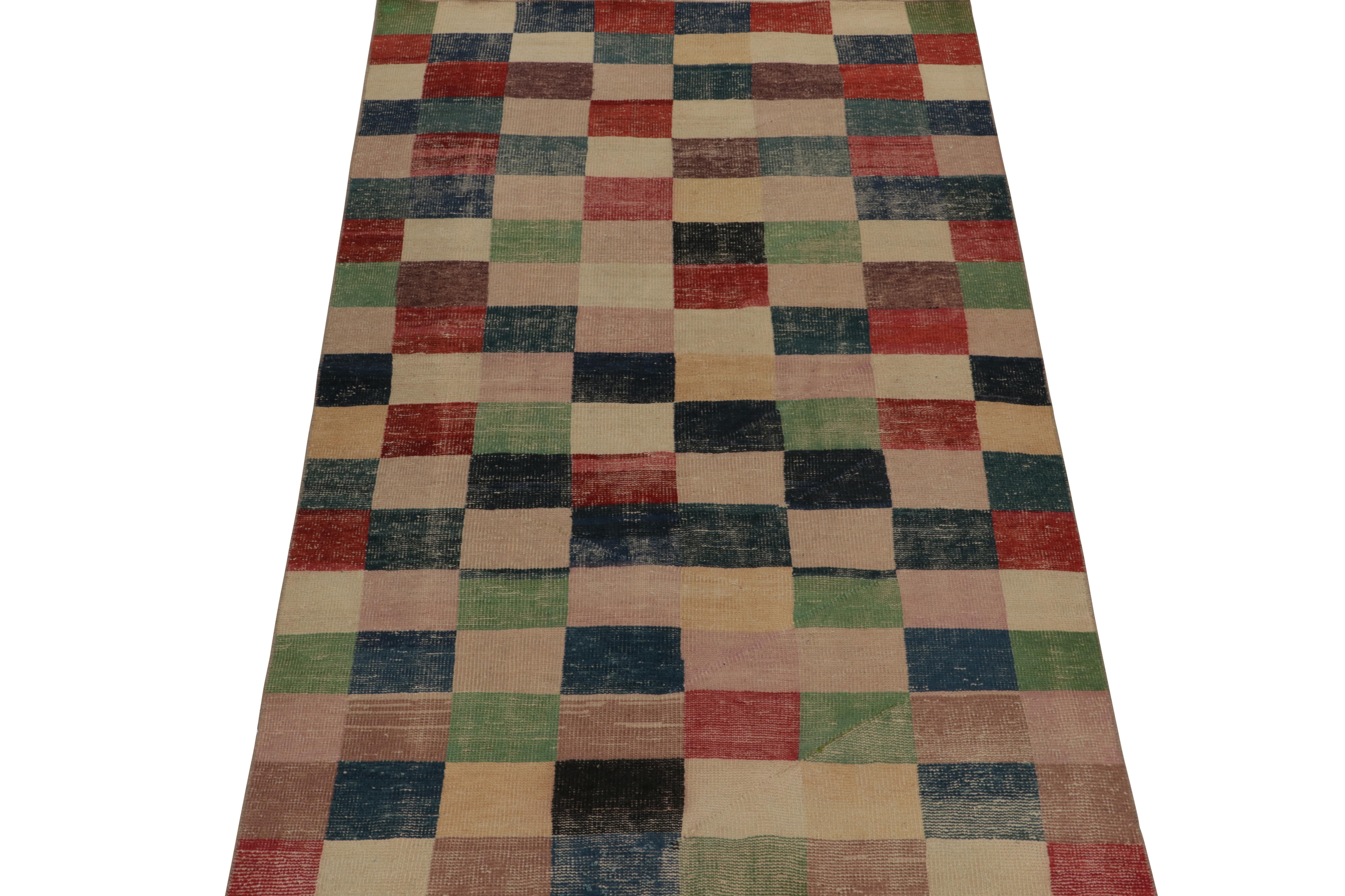 This vintage 5x8 rug is a new addition to Rug & Kilim’s commemorative Mid-Century Pasha Collection. This line is a commemoration of rare curations we believe to hail from mid-century Turkish designer Zeki Müren.

Further on the Design:

This