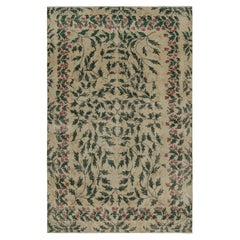 Vintage Zeki Müren Teppich in Taupe und waldgrünen Blumenmustern, von Rug & Kilim