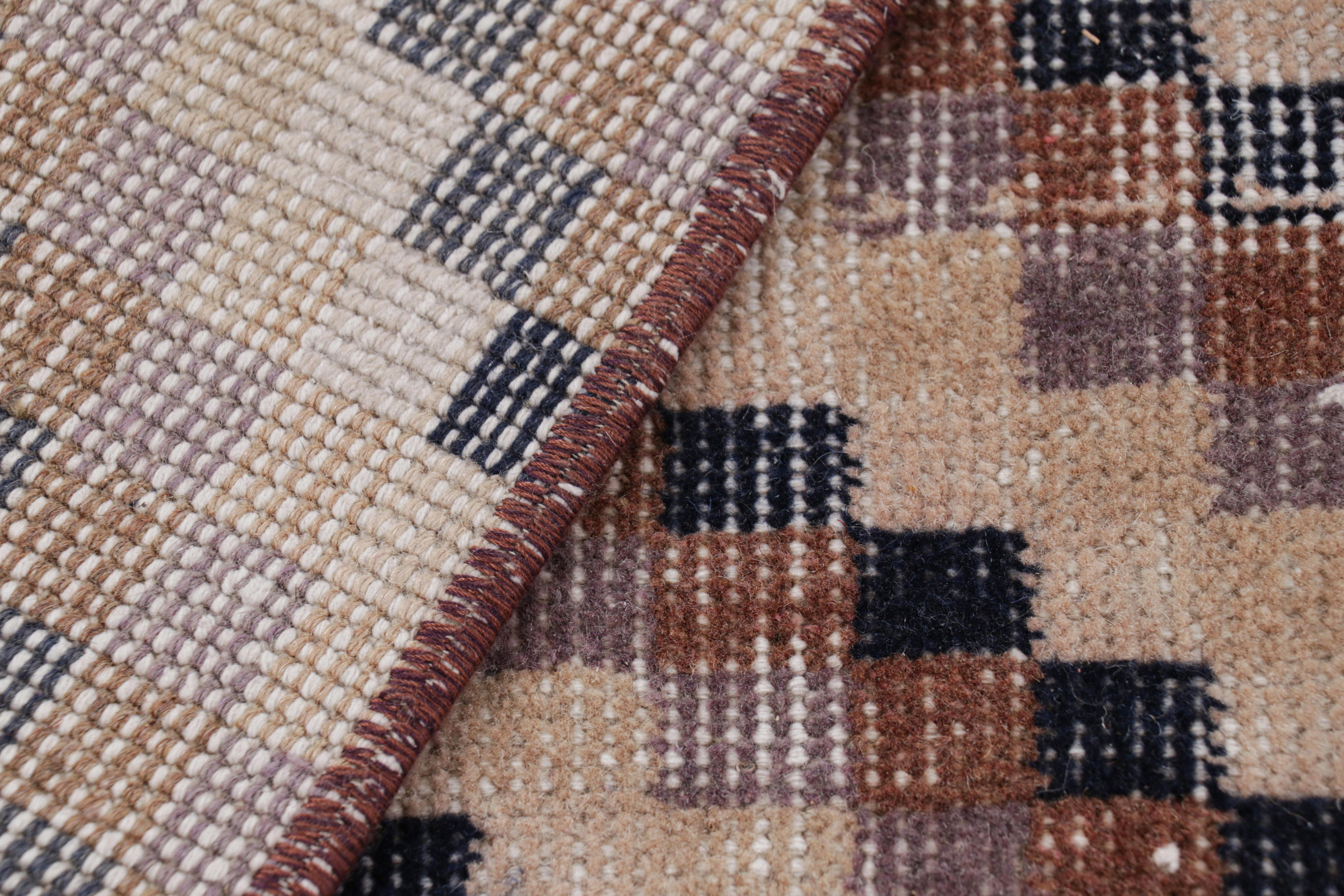 Vintage Zeki Müren Teppich mit bunten geometrischen Mustern, von Rug & Kilim (Wolle) im Angebot