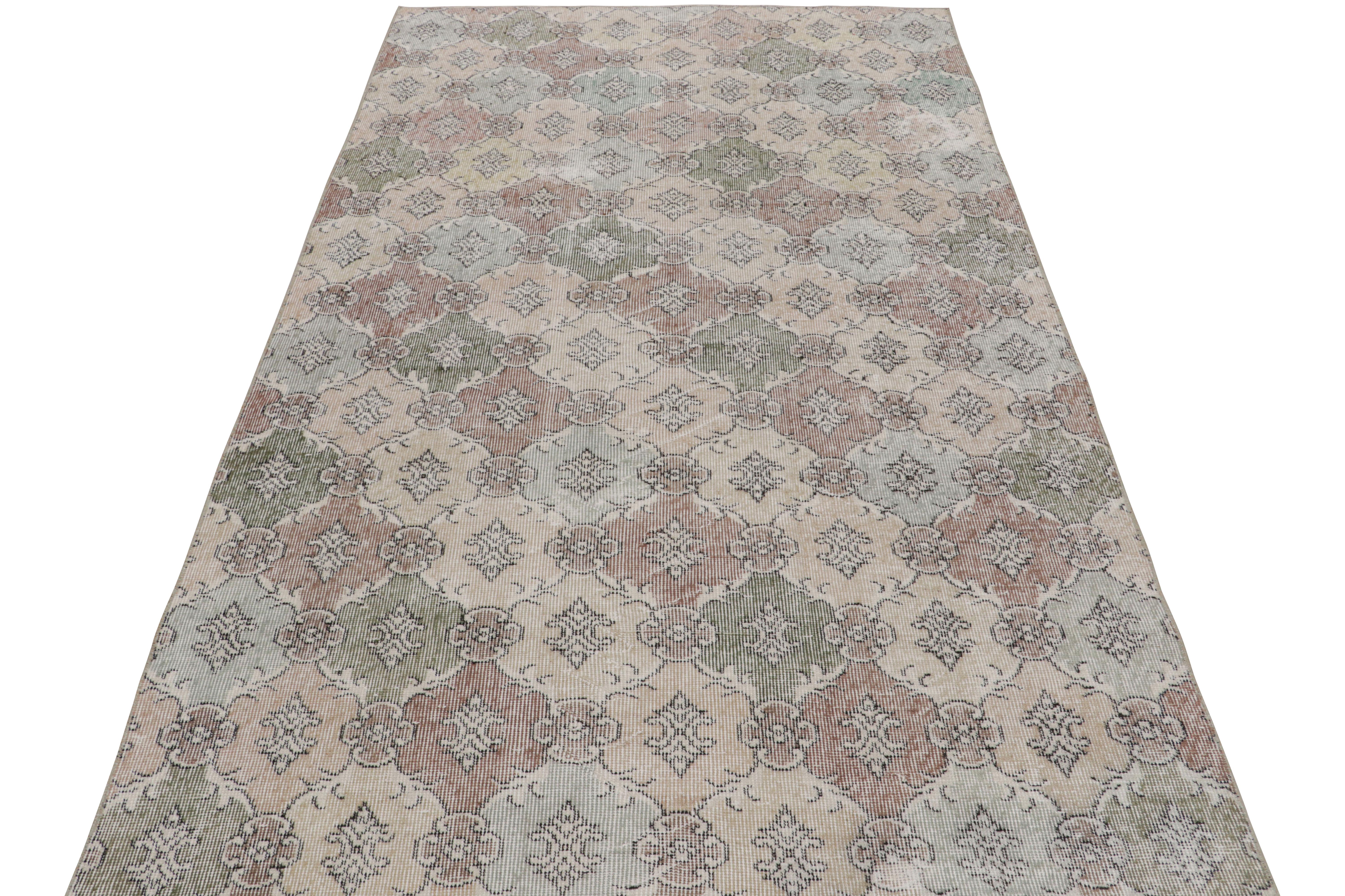 Vintage Zeki Müren Teppich, mit geometrischen Mustern, von Rug & Kilim (Art déco) im Angebot