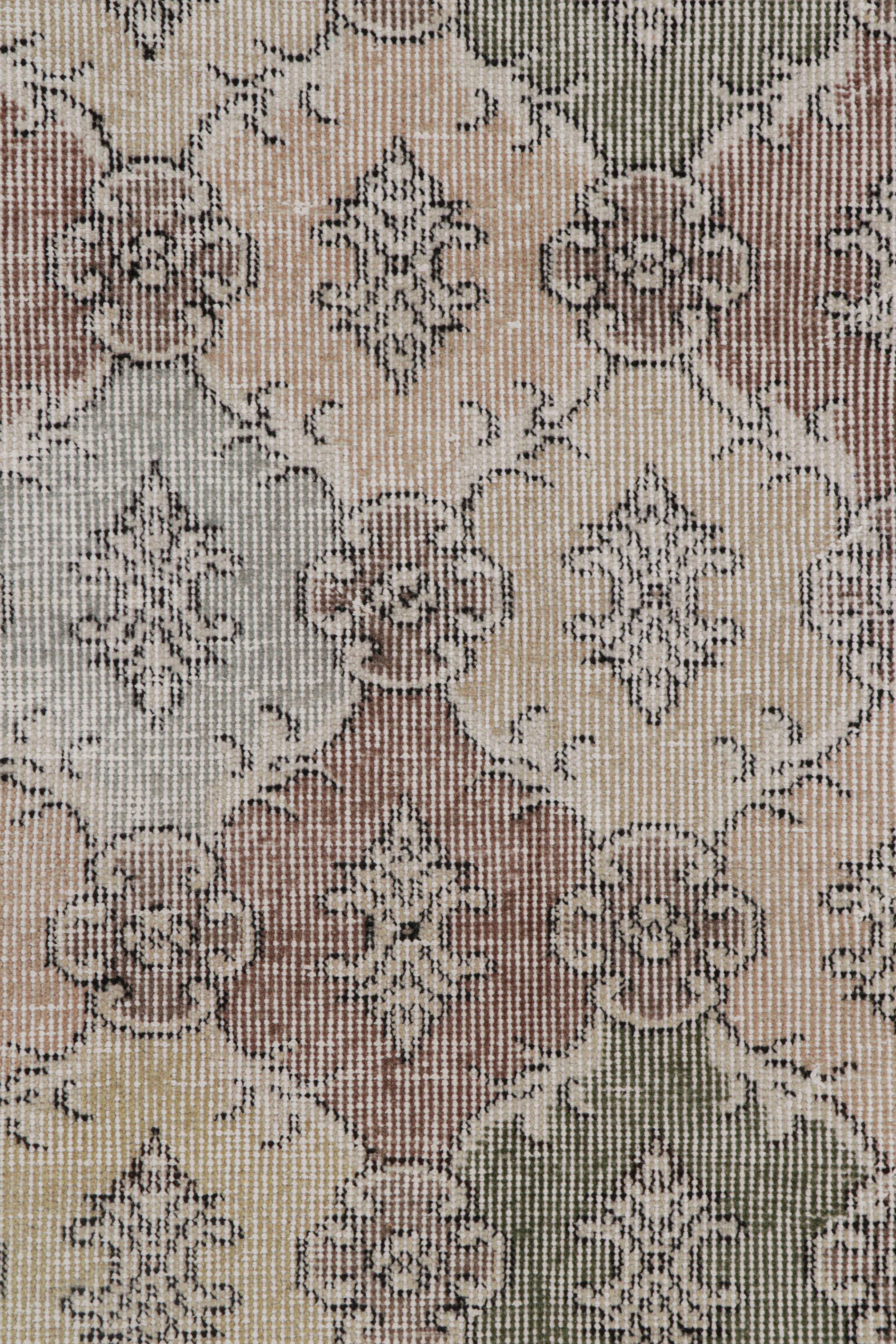 Vintage Zeki Müren Teppich, mit geometrischen Mustern, von Rug & Kilim im Zustand „Gut“ im Angebot in Long Island City, NY