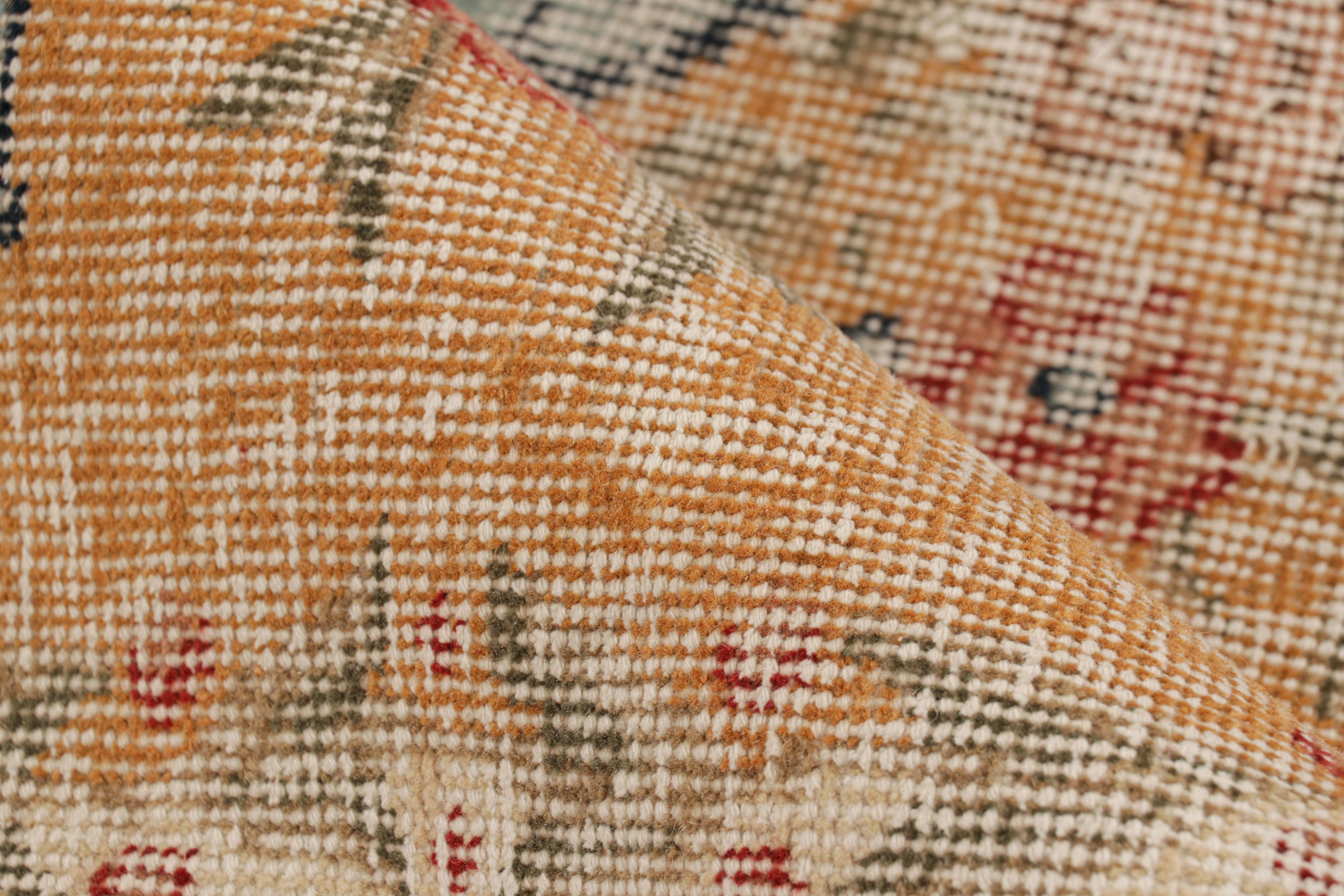 Wool Vintage Zeki Múren Rug, with Medallion and Floral Patterns, from Rug & Kilim For Sale