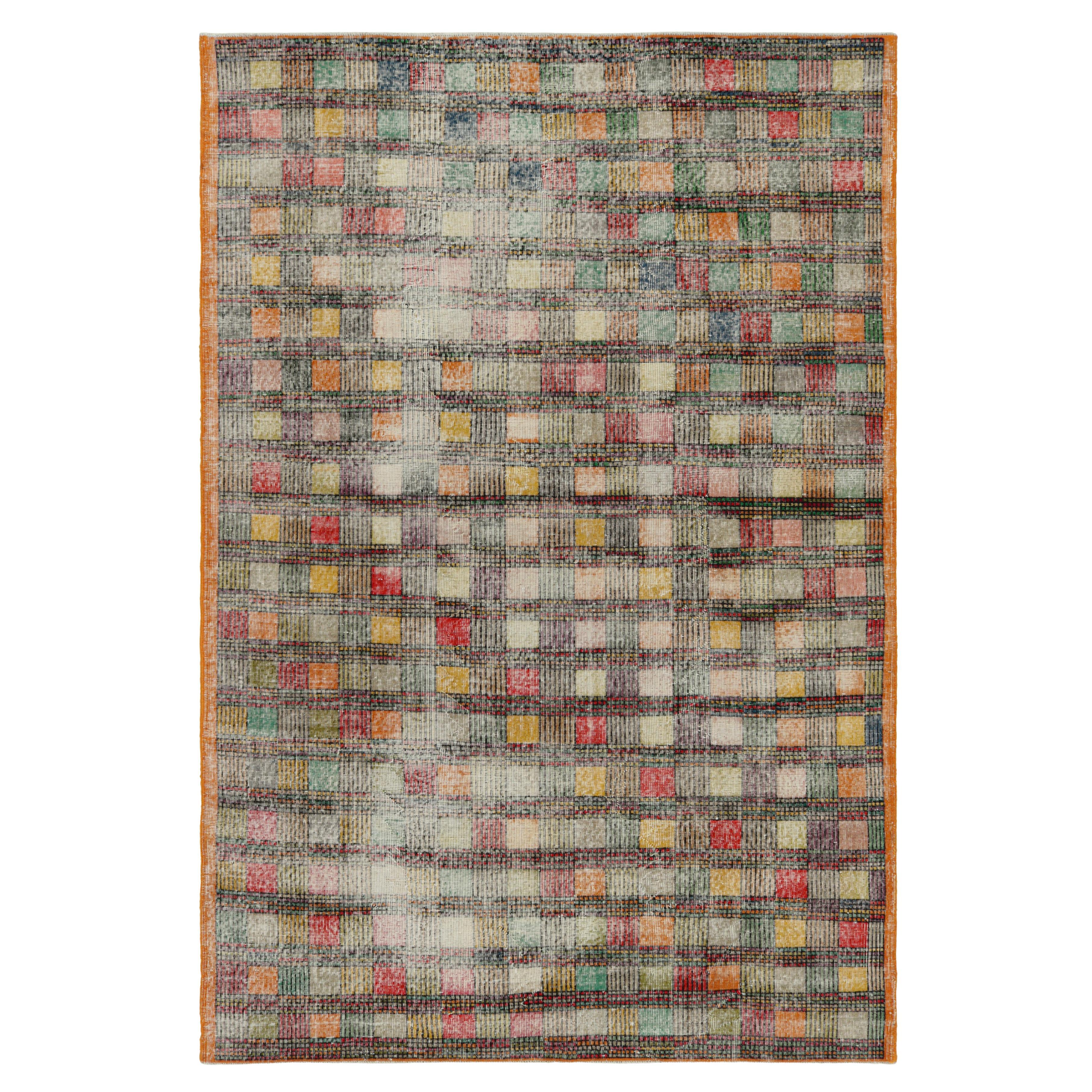 Vintage Zeki Müren Teppich mit mehrfarbigem, geometrischem Muster  Rug & Kilim
