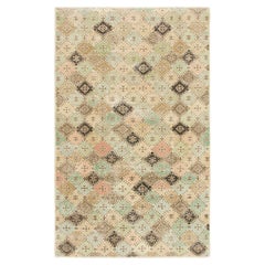 Vintage Zeki Müren Teppich mit polychromen Rautenmustern, von Rug & Kilim