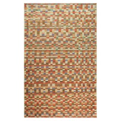 Tappeto vintage Zeki Müren con motivi geometrici policromatici, da Rug & Kilim