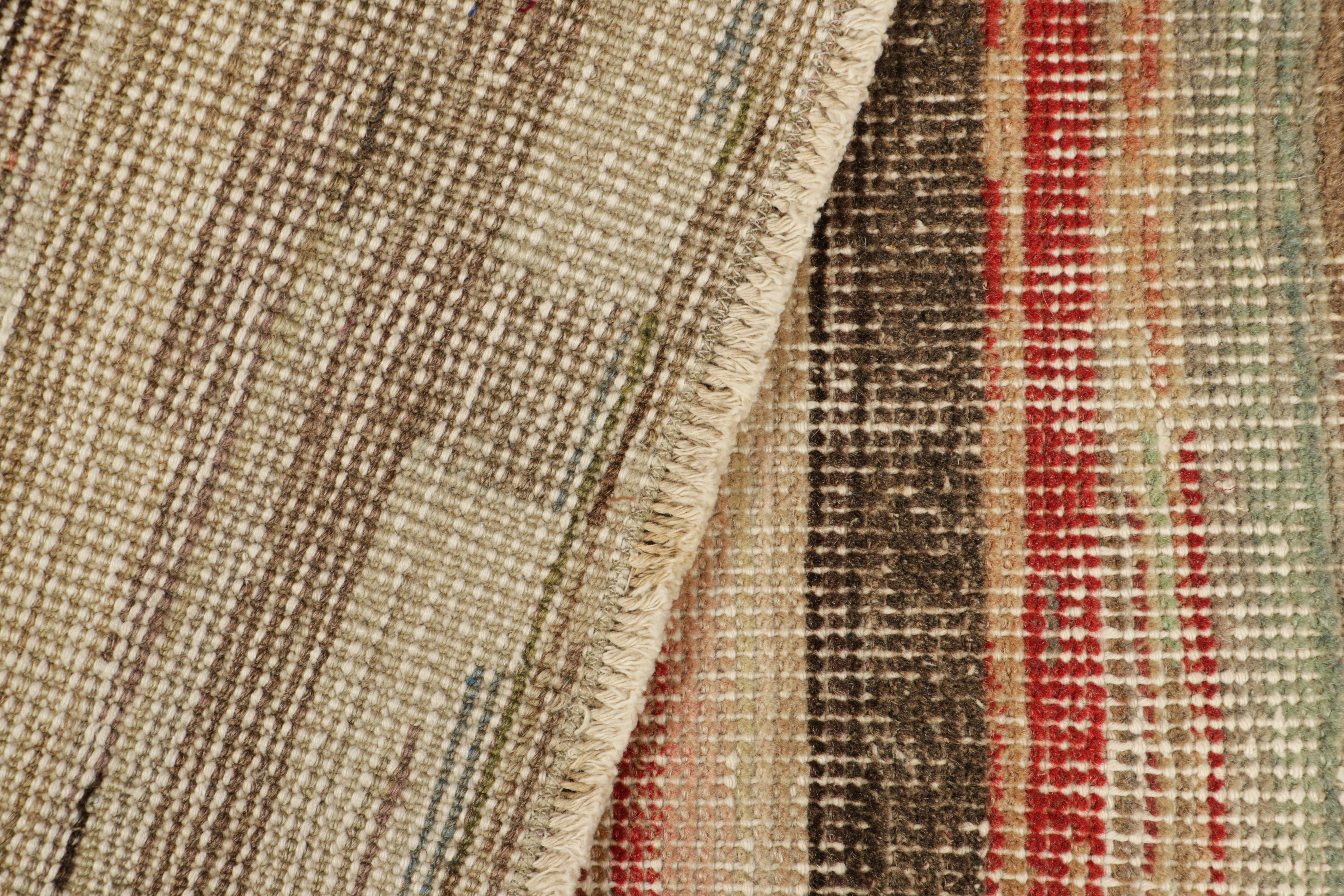Vintage Zeki Müren Teppich mit polychromen geometrischen Streifen, von Rug & Kilim (Wolle) im Angebot