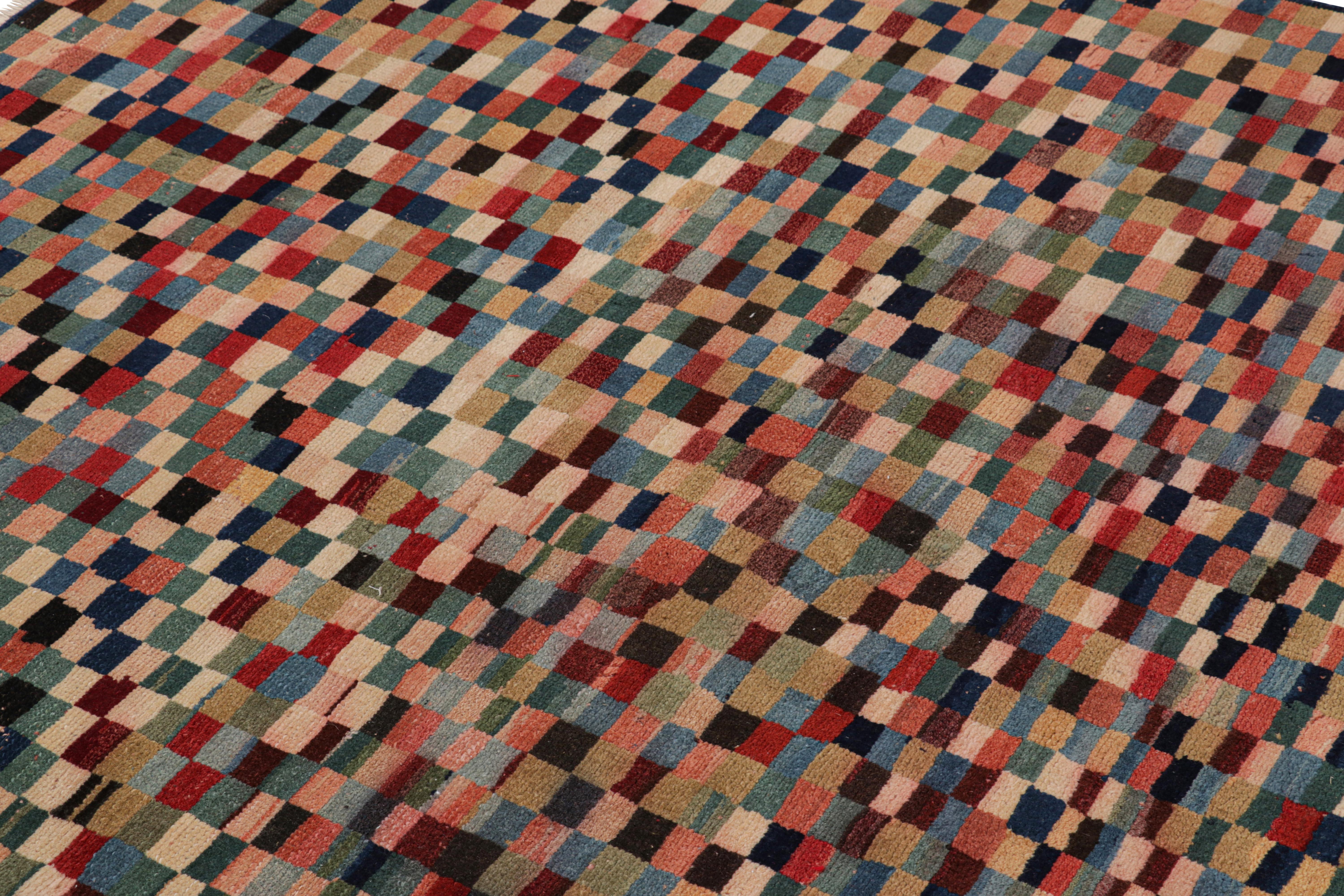 Hand-knotted in wool and originating from Turkey circa 1960 – 1970, this 5x6 vintage rug is a unique addition to the Mid-Century Pasha Collection by Rug & Kilim—a curation of unique works believed to hail from Turkish artist Zeki Müren.

On the